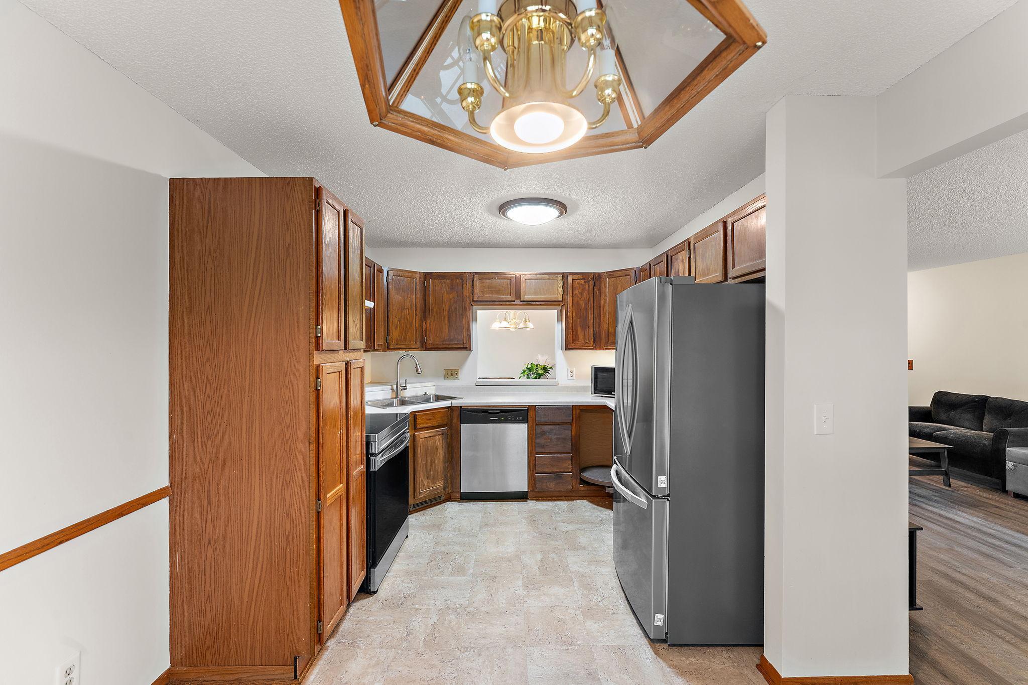 View of Residential at 4100 3rd Street #103, Columbia Heights MN 55421, Columbia Heights (8 of 26) - Mike Wilen | Minnesota Team Real Estate