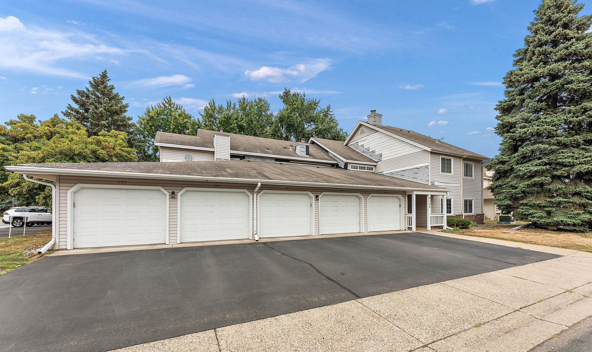 View of Residential at 4100 3rd Street #103, Columbia Heights MN 55421, Columbia Heights (25 of 26) - Mike Wilen | Minnesota Team Real Estate