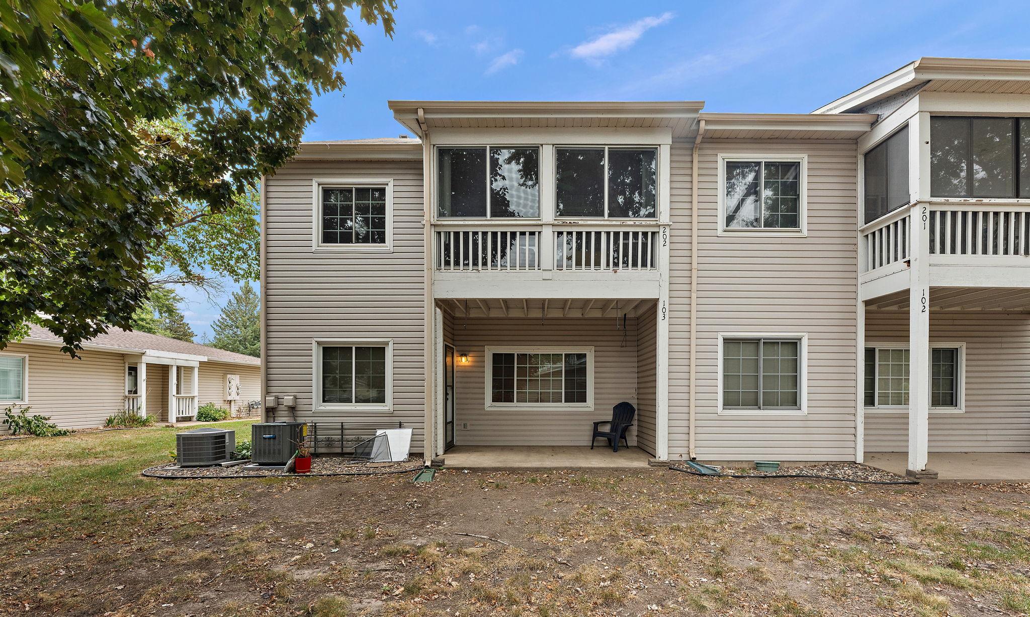 View of Residential at 4100 3rd Street #103, Columbia Heights MN 55421, Columbia Heights (24 of 26) - Mike Wilen | Minnesota Team Real Estate