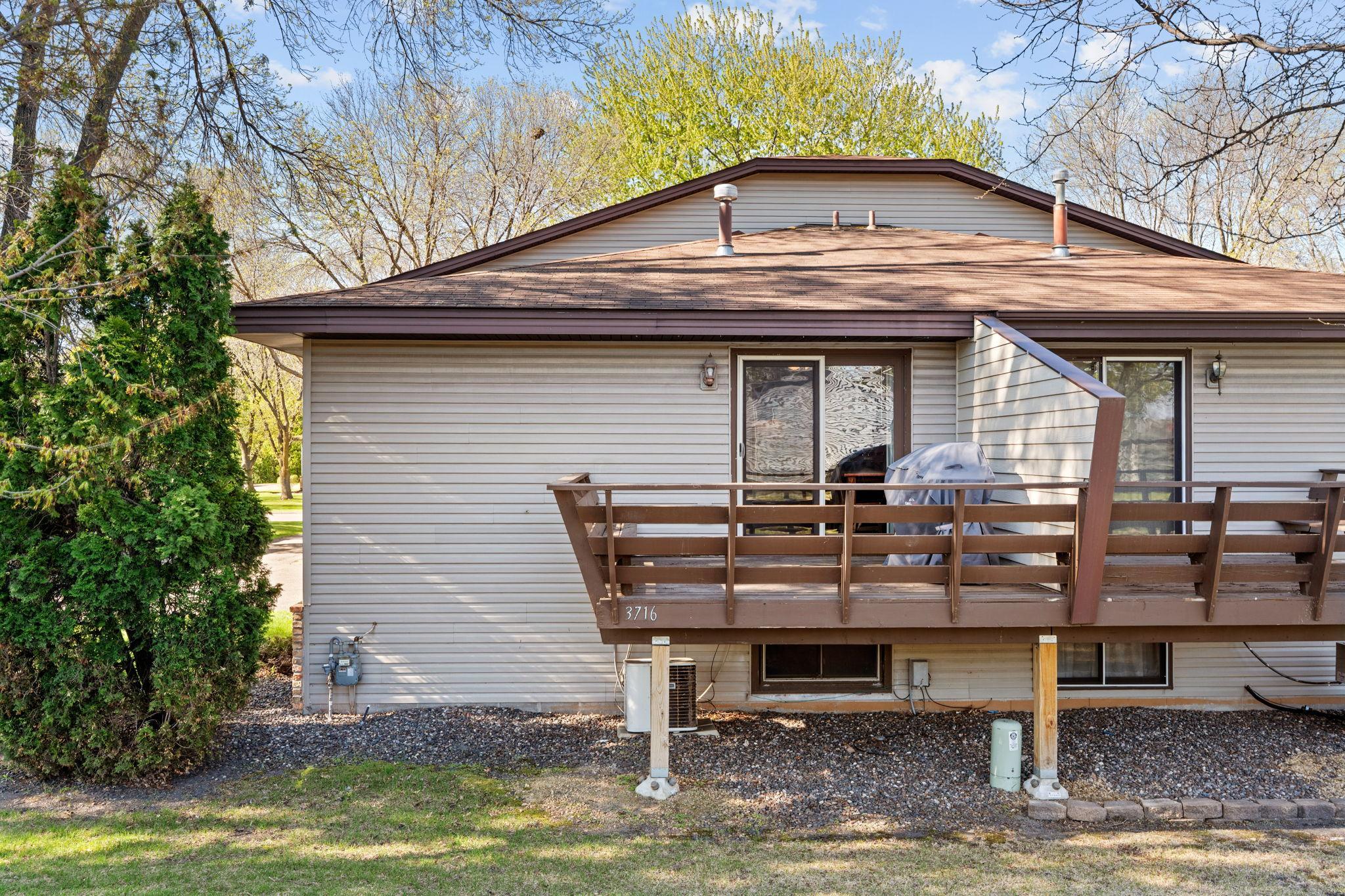 View of Residential at 3716 Brookdale Circle, Brooklyn Park MN 55443, Brooklyn Park (4 of 36) - Mike Wilen | Minnesota Team Real Estate