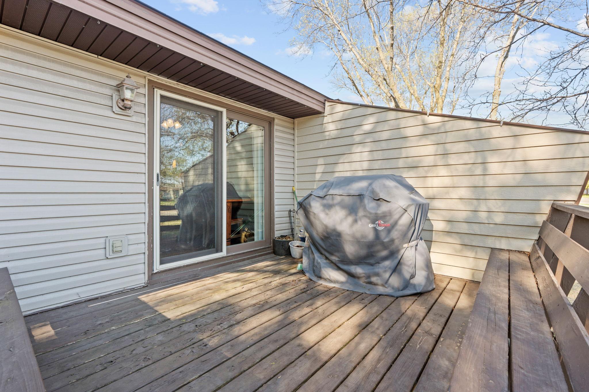View of Residential at 3716 Brookdale Circle, Brooklyn Park MN 55443, Brooklyn Park (6 of 36) - Mike Wilen | Minnesota Team Real Estate