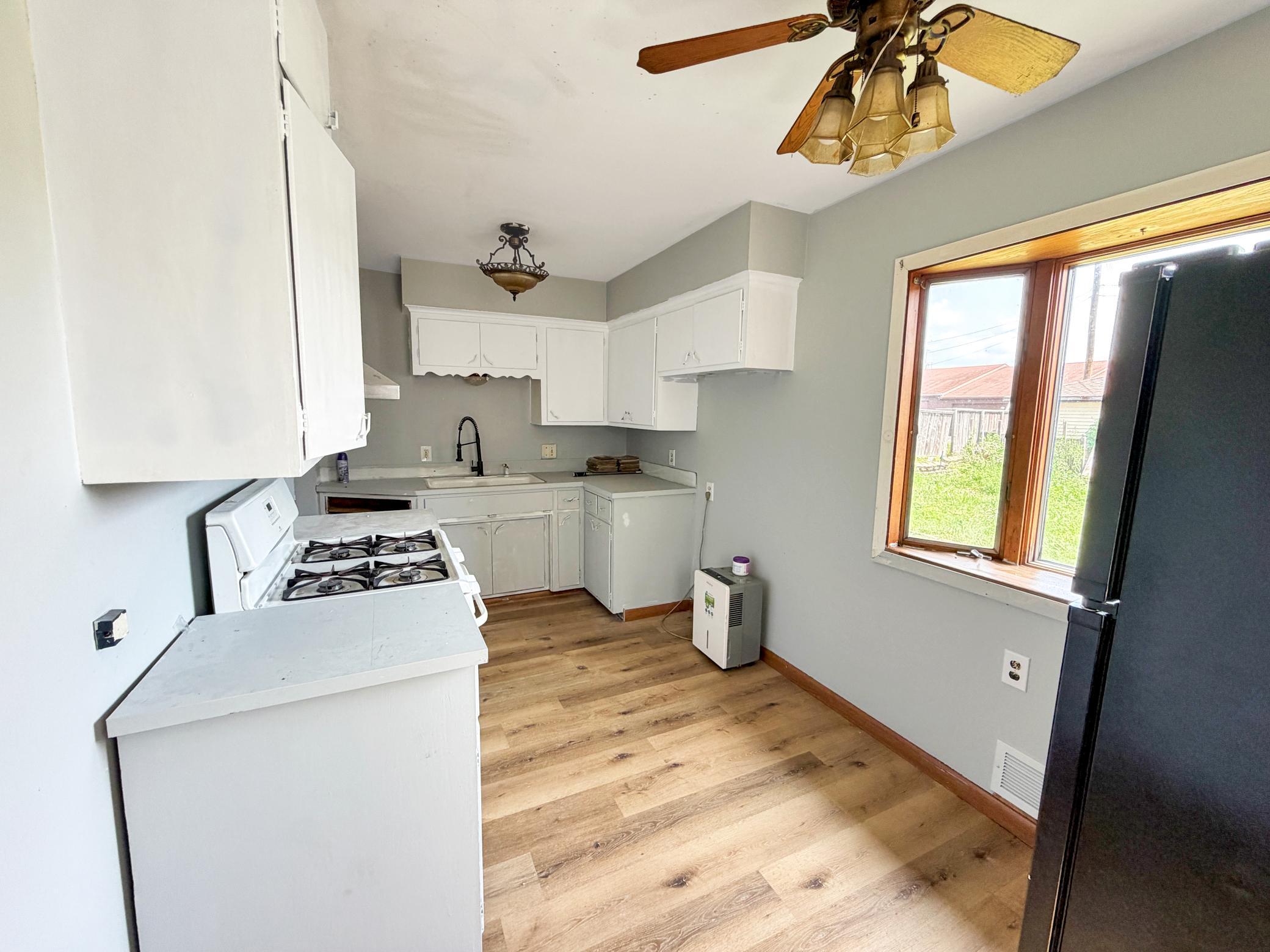 View of Residential at 1644 Woodbridge Street, Saint Paul MN 55117, Saint Paul (43 of 58) - Mike Wilen | Minnesota Team Real Estate