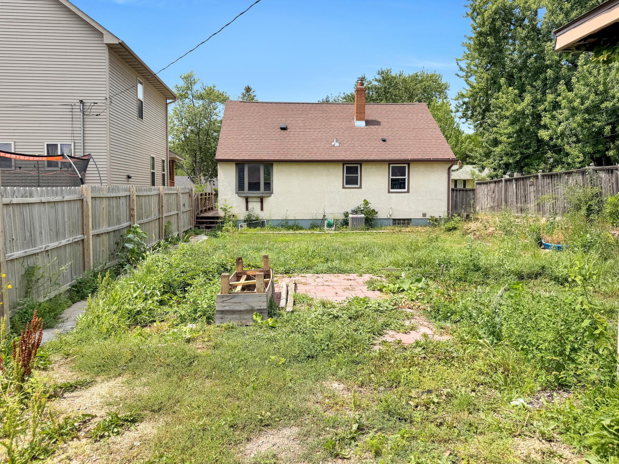 View of Residential at 1644 Woodbridge Street, Saint Paul MN 55117, Saint Paul (55 of 58) - Mike Wilen | Minnesota Team Real Estate