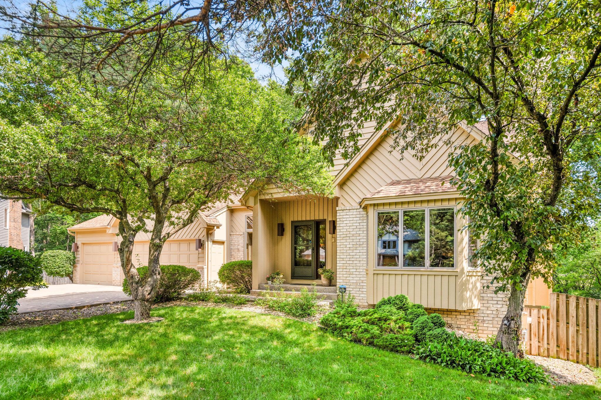 View of Residential at 7328 114th Street Circle, Bloomington MN 55438, Bloomington - Mike Wilen | Minnesota Team Real Estate