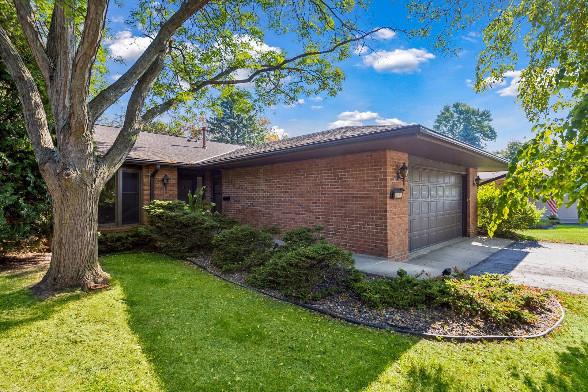 View of Residential at 340 Inland Lane, Plymouth MN 55447, Plymouth (2 of 56) - Mike Wilen | Minnesota Team Real Estate