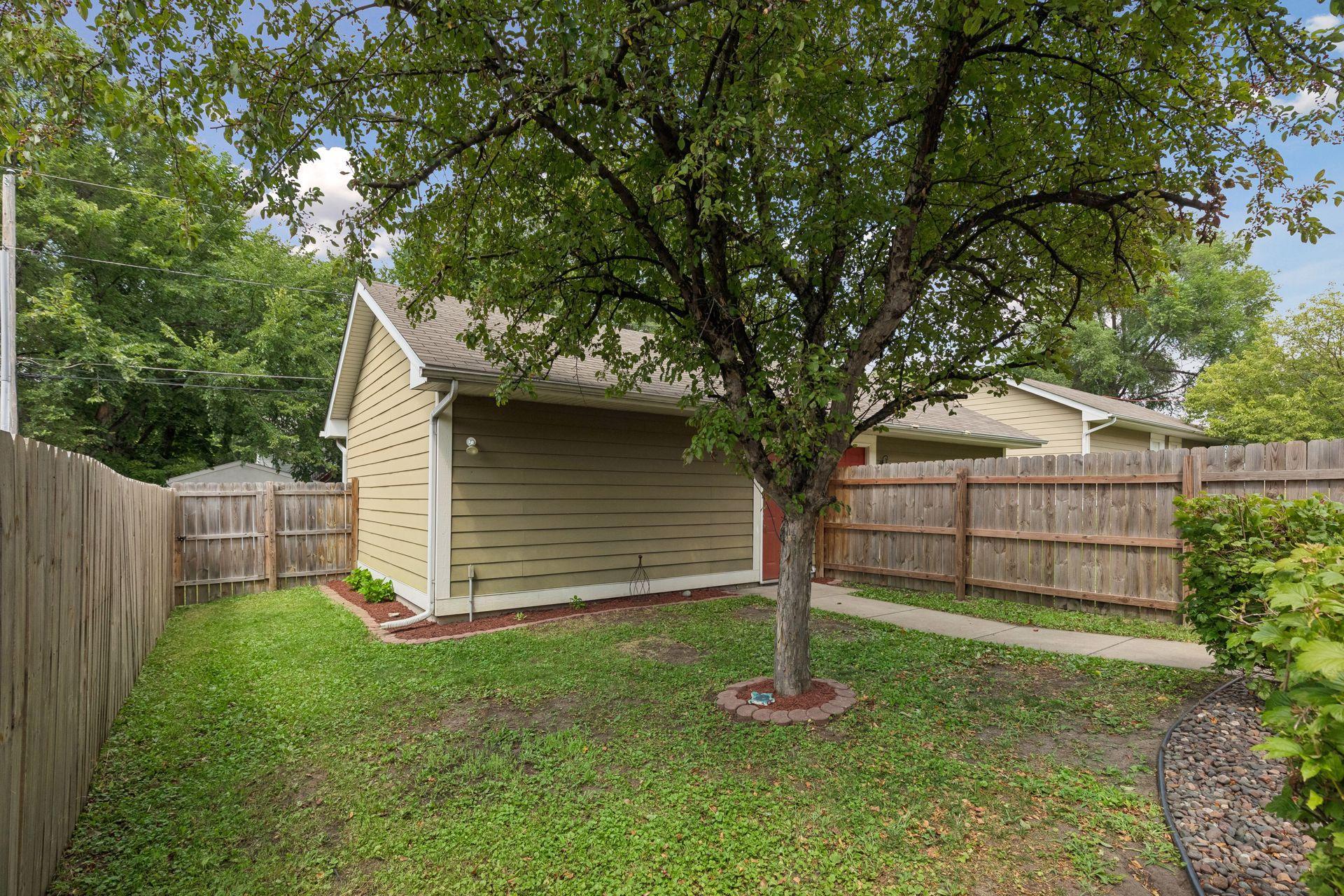 View of Residential at 611 Whitall Street, Saint Paul MN 55130, Saint Paul (30 of 32) - Mike Wilen | Minnesota Team Real Estate