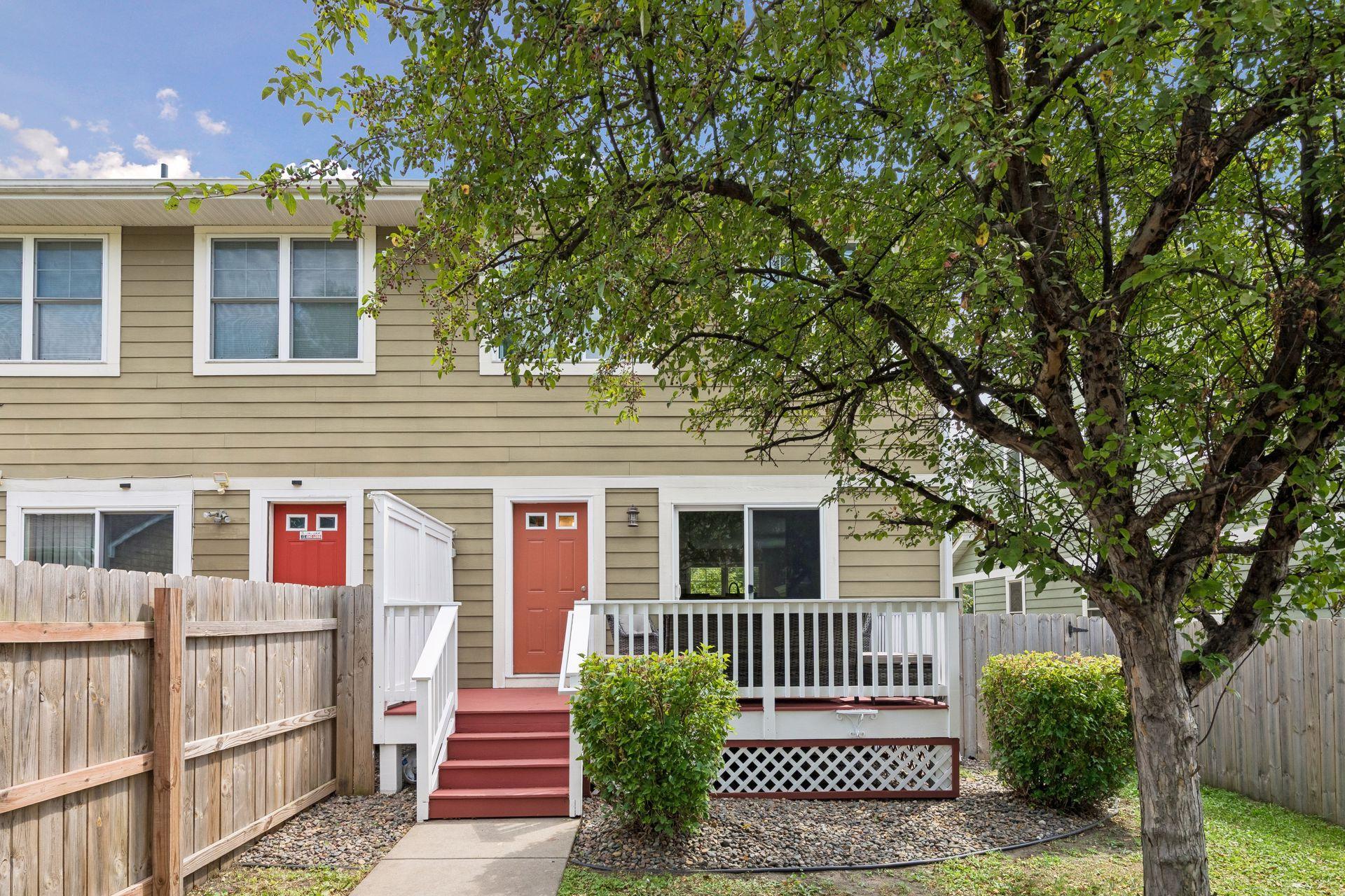 View of Residential at 611 Whitall Street, Saint Paul MN 55130, Saint Paul (29 of 32) - Mike Wilen | Minnesota Team Real Estate