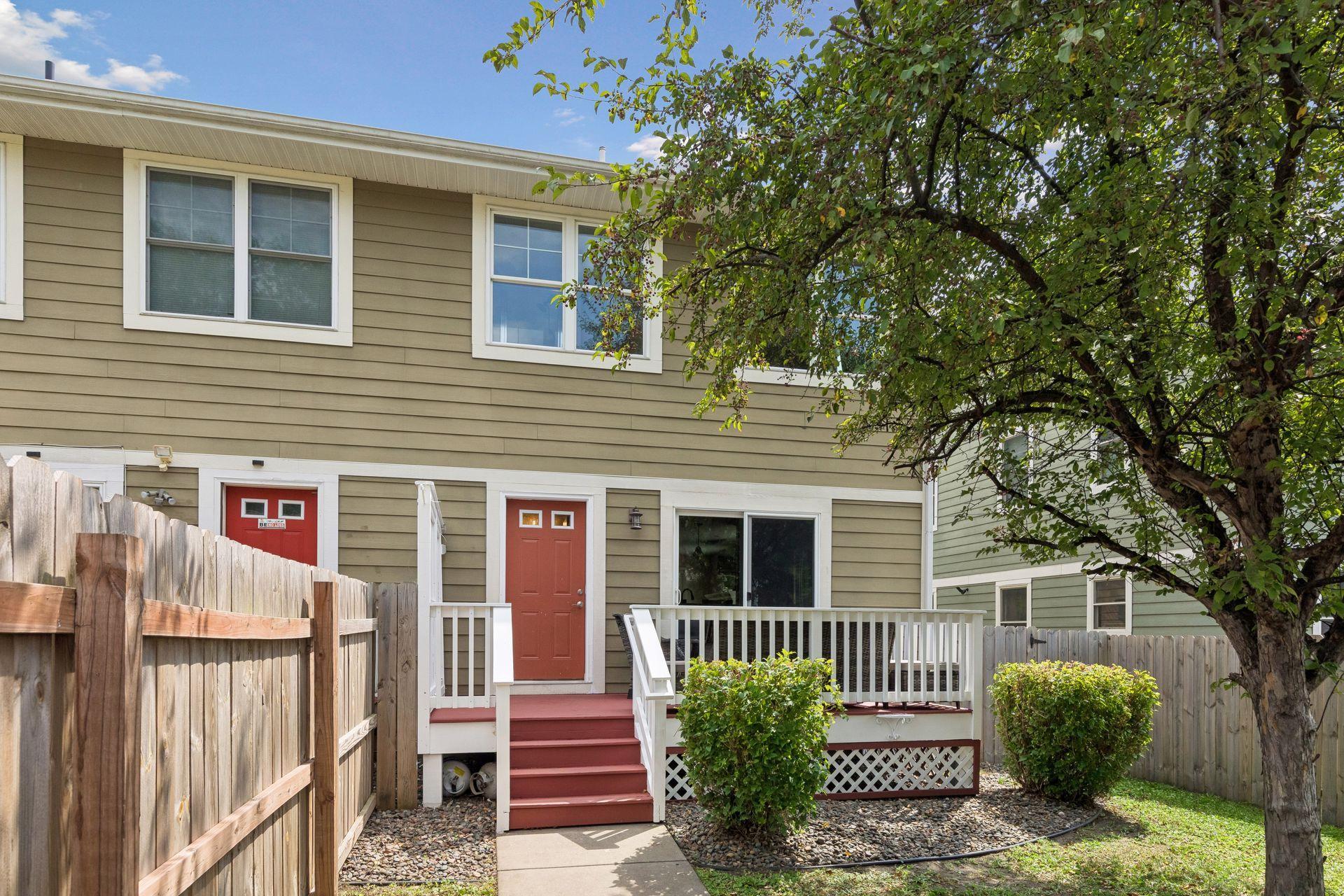View of Residential at 611 Whitall Street, Saint Paul MN 55130, Saint Paul (28 of 32) - Mike Wilen | Minnesota Team Real Estate