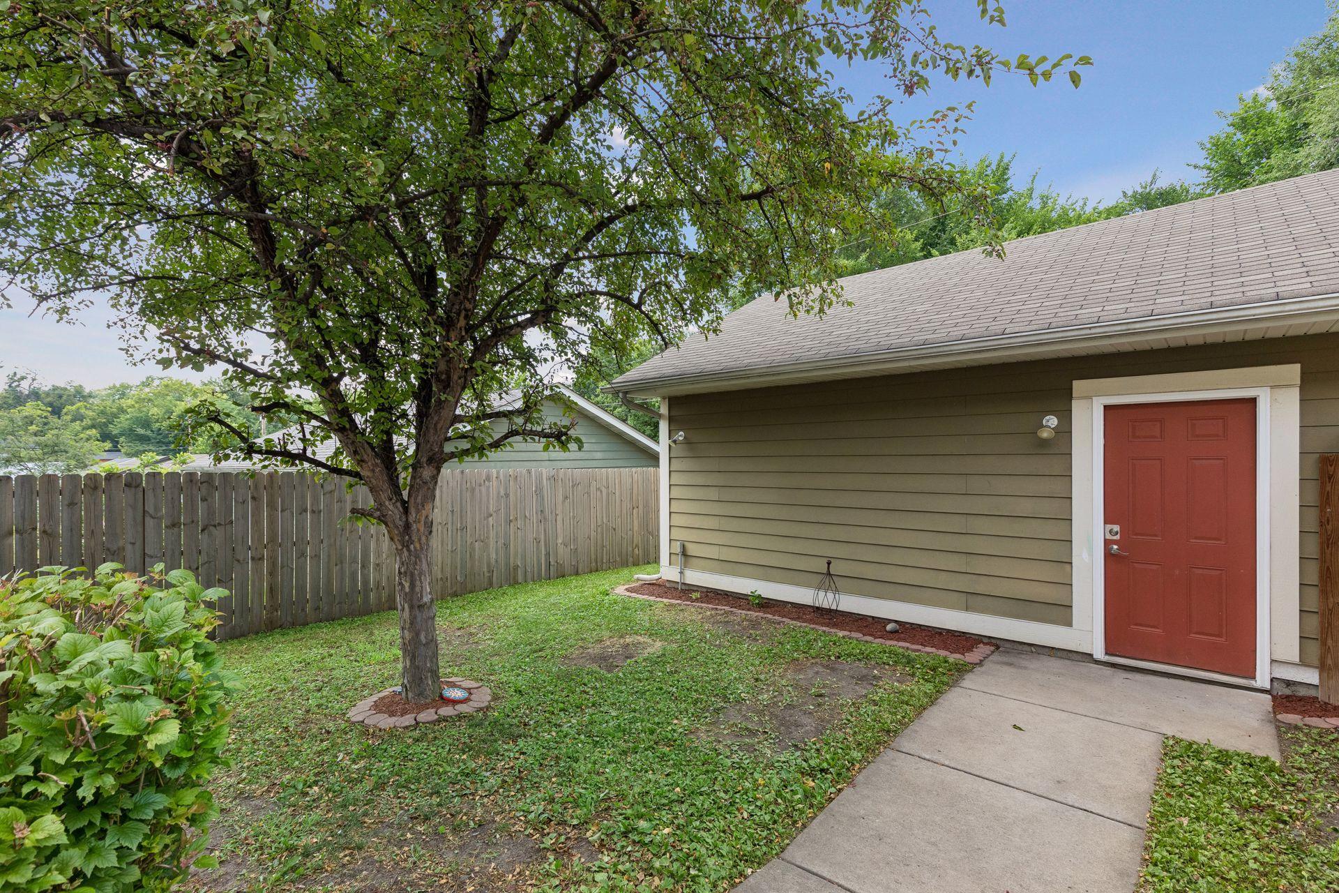 View of Residential at 611 Whitall Street, Saint Paul MN 55130, Saint Paul (31 of 32) - Mike Wilen | Minnesota Team Real Estate