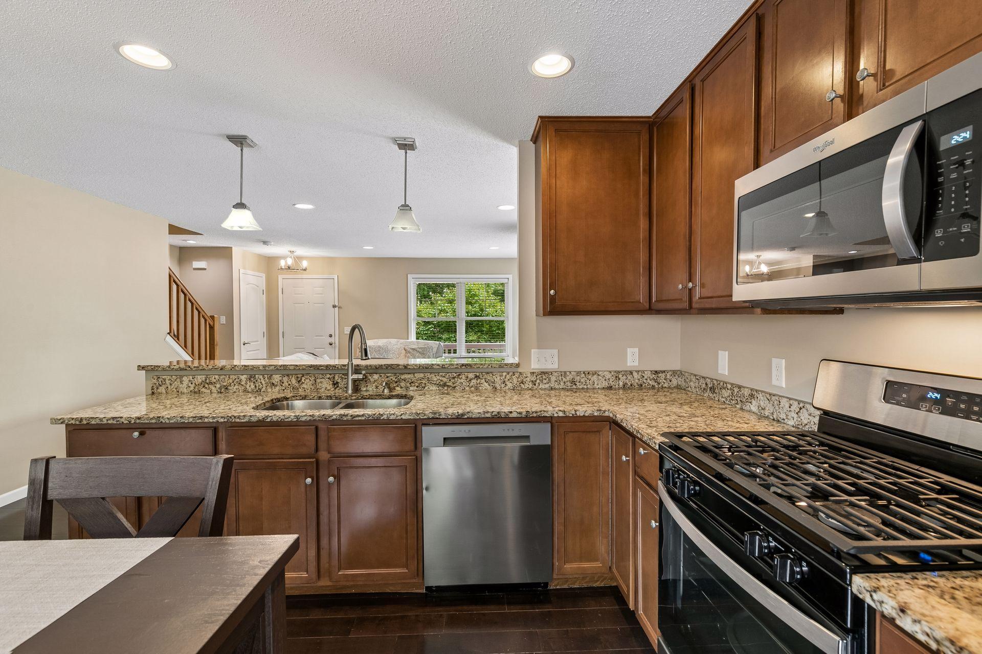 View of Residential at 611 Whitall Street, Saint Paul MN 55130, Saint Paul (9 of 32) - Mike Wilen | Minnesota Team Real Estate