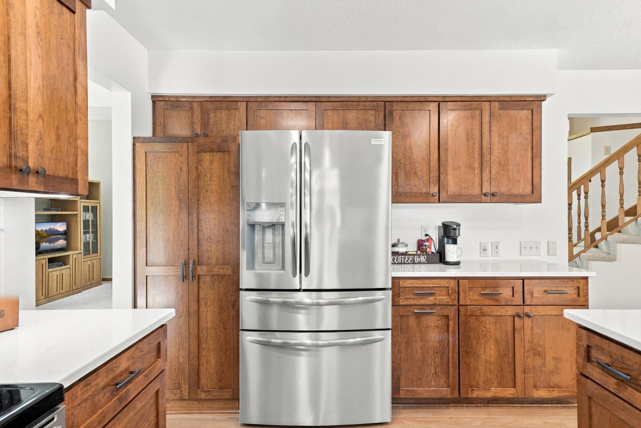 View of Residential at 8659 Quinwood Lane, Maple Grove MN 55369, Maple Grove (11 of 50) - Mike Wilen | Minnesota Team Real Estate