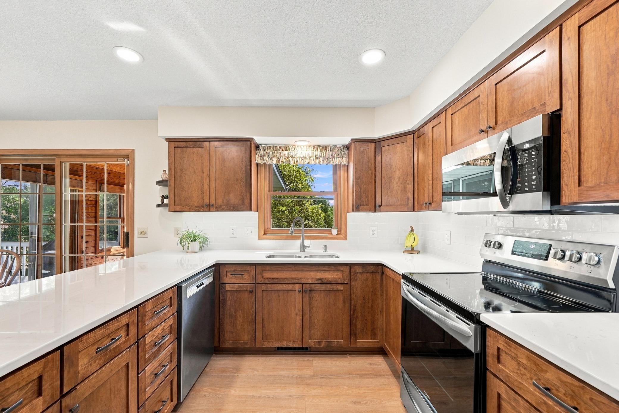 View of Residential at 8659 Quinwood Lane, Maple Grove MN 55369, Maple Grove (10 of 50) - Mike Wilen | Minnesota Team Real Estate
