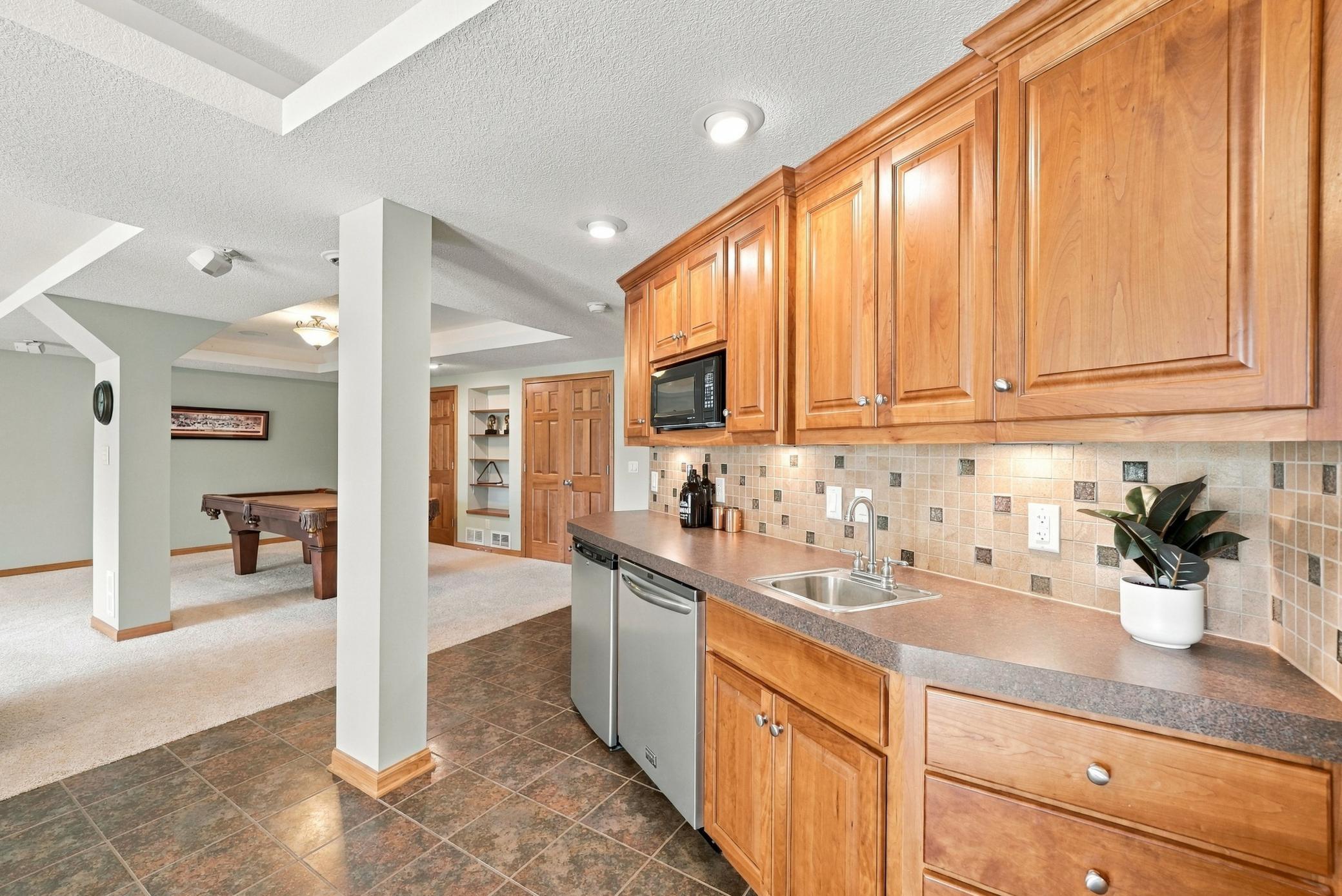 View of Residential at 8659 Quinwood Lane, Maple Grove MN 55369, Maple Grove (33 of 50) - Mike Wilen | Minnesota Team Real Estate