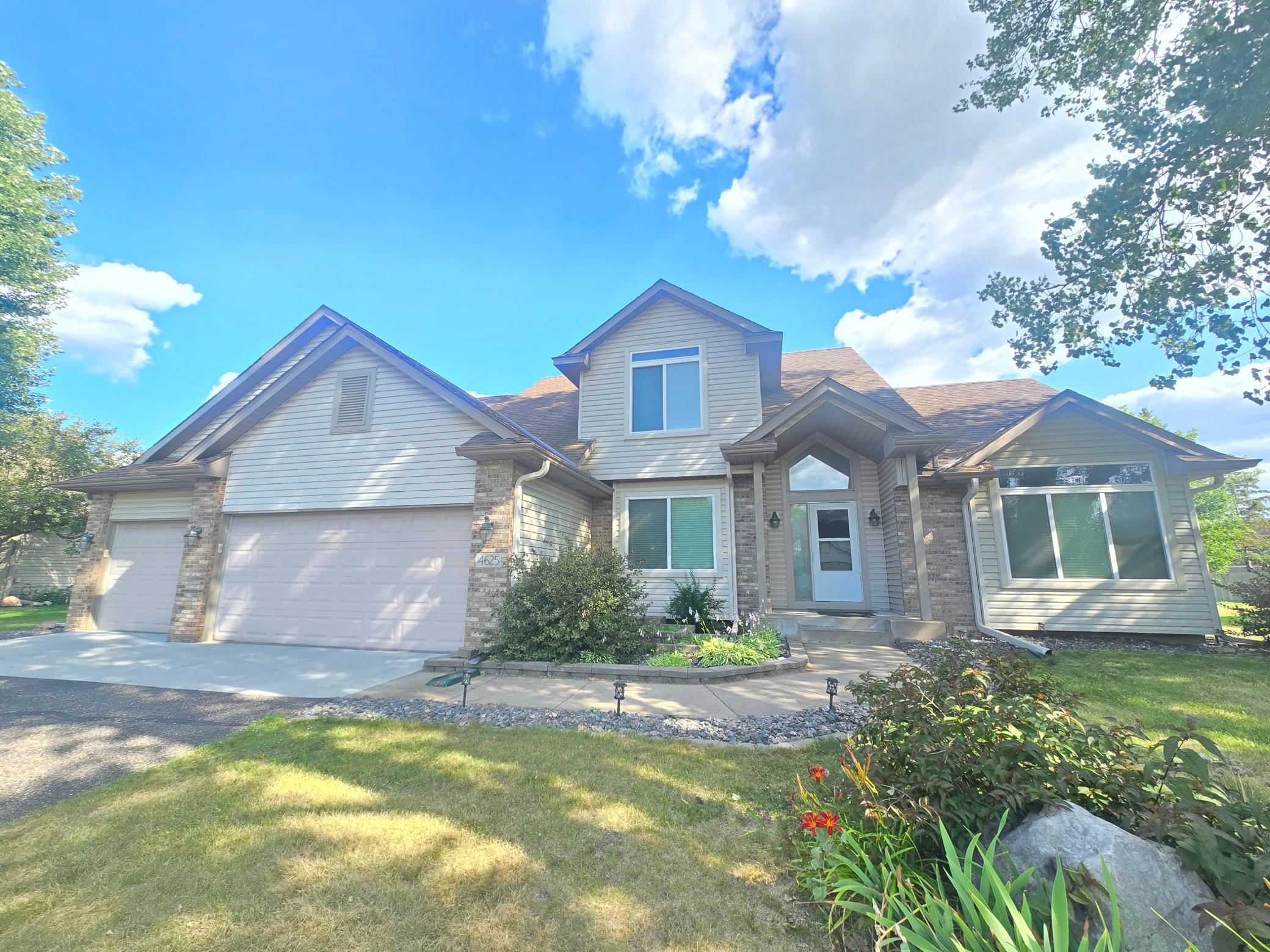 View of Residential at 4625 Edinbrook Terrace, Brooklyn Park MN 55443, Brooklyn Park (7 of 36) - Mike Wilen | Minnesota Team Real Estate