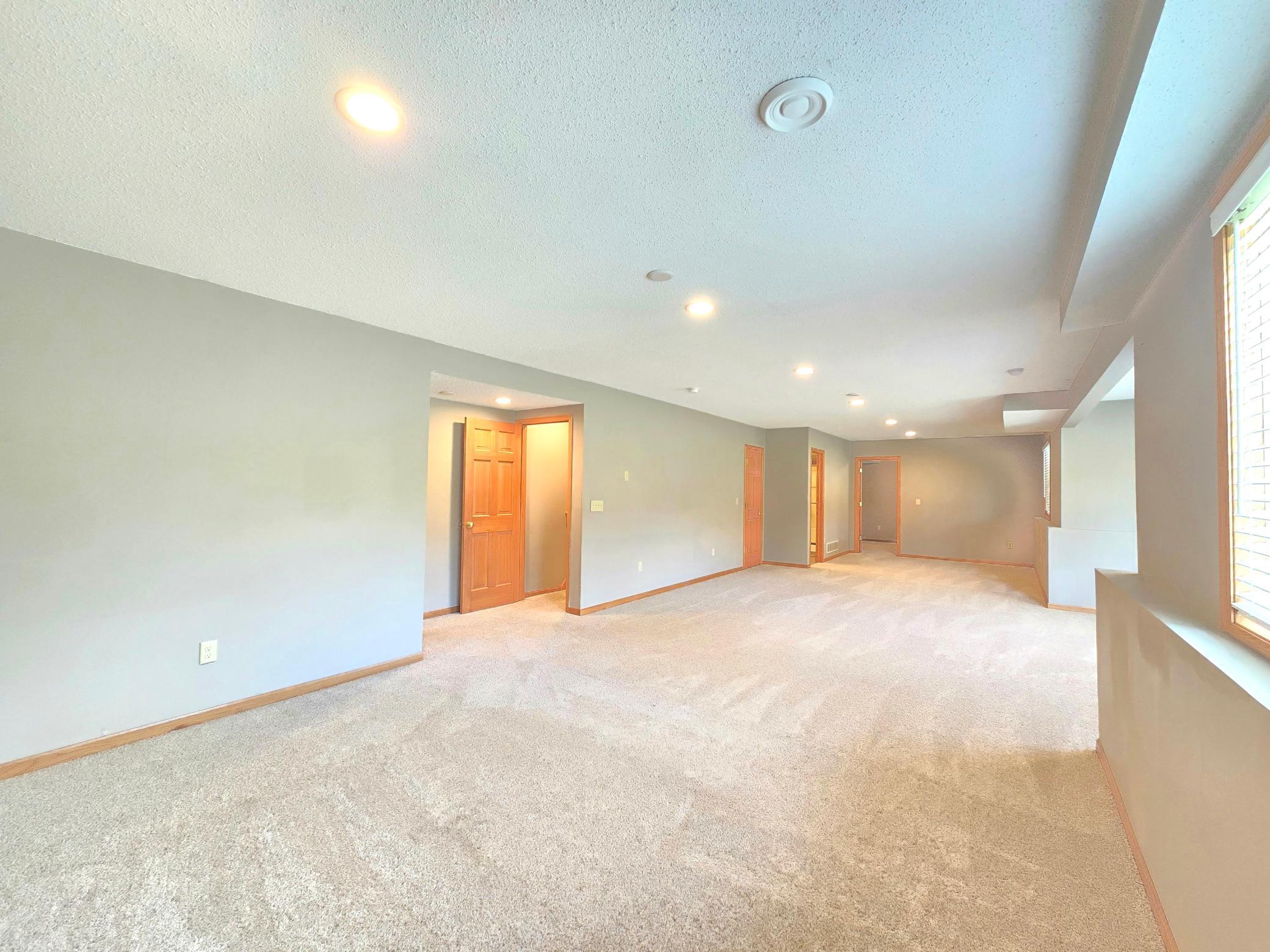 View of Residential at 4625 Edinbrook Terrace, Brooklyn Park MN 55443, Brooklyn Park (28 of 36) - Mike Wilen | Minnesota Team Real Estate
