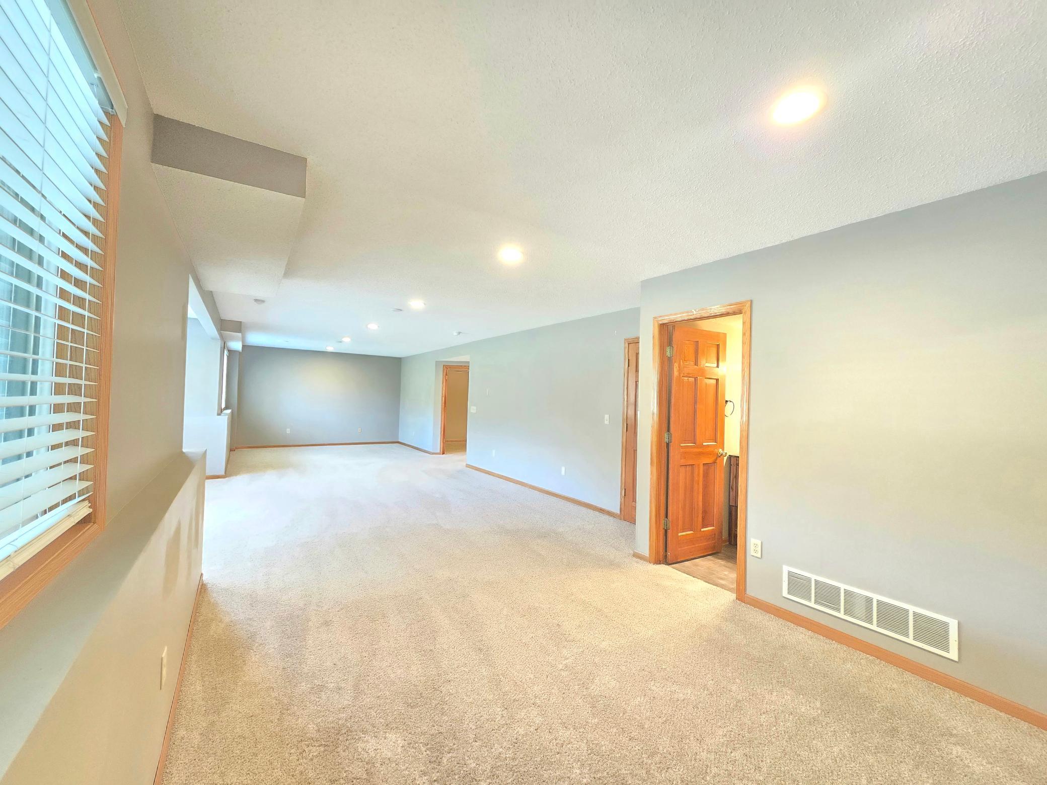 View of Residential at 4625 Edinbrook Terrace, Brooklyn Park MN 55443, Brooklyn Park (31 of 36) - Mike Wilen | Minnesota Team Real Estate