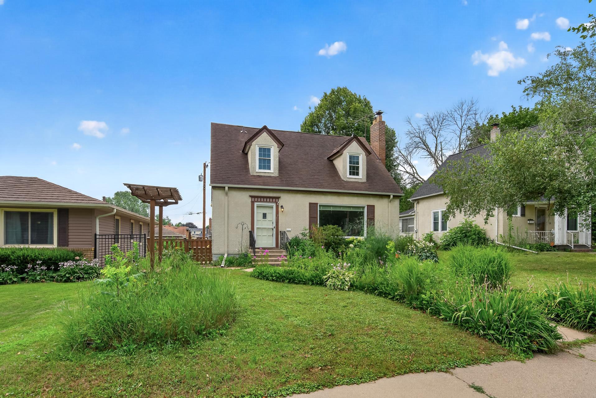 View of Residential at 760 Nebraska Avenue, Saint Paul MN 55106, Saint Paul (2 of 45) - Mike Wilen | Minnesota Team Real Estate