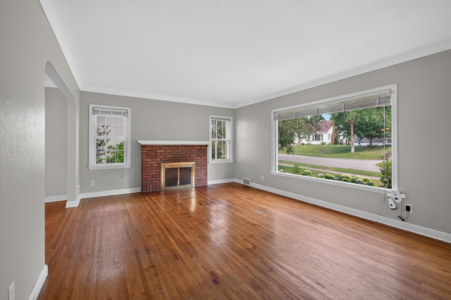 View of Residential at 760 Nebraska Avenue, Saint Paul MN 55106, Saint Paul (6 of 45) - Mike Wilen | Minnesota Team Real Estate