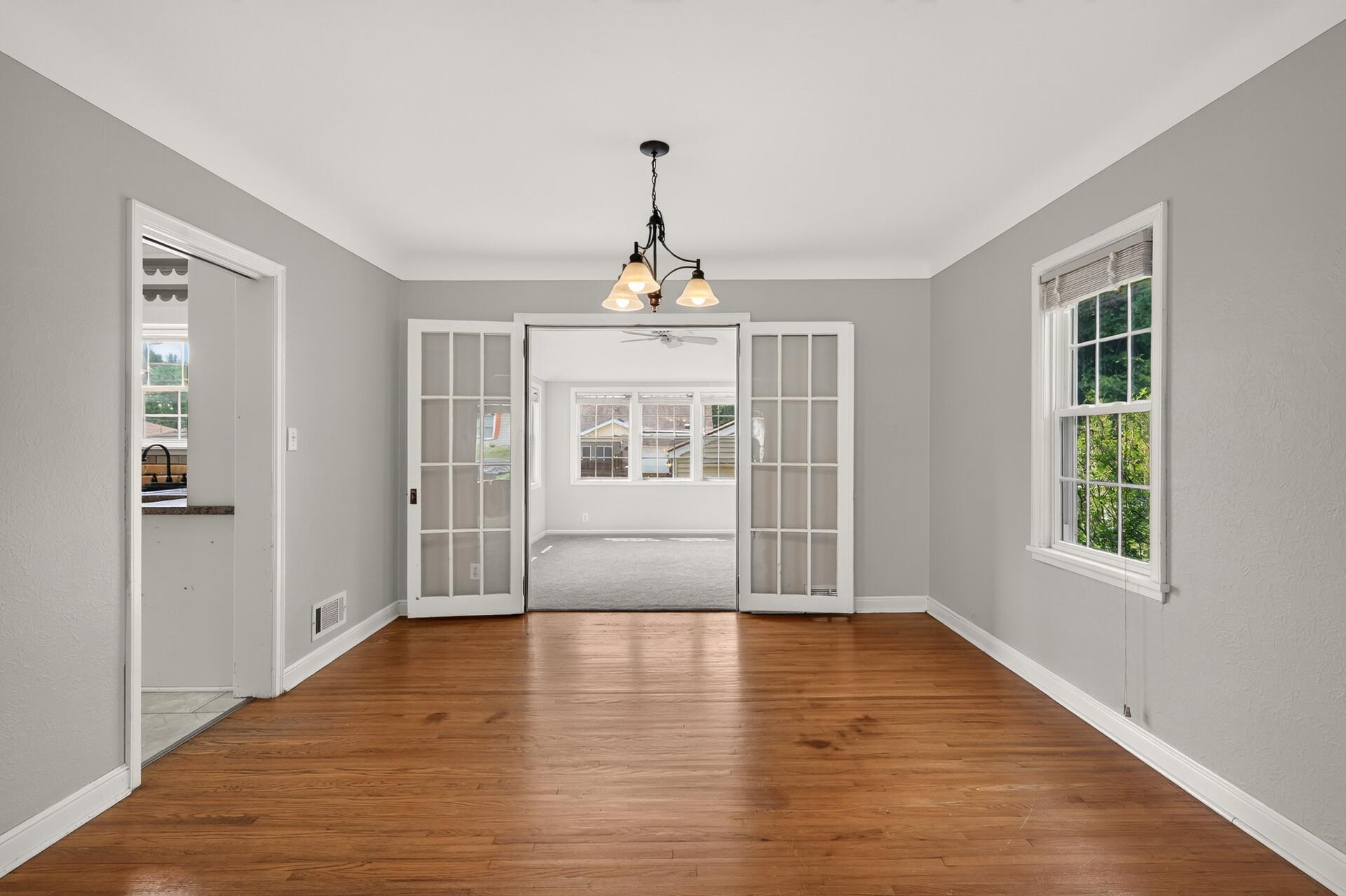 View of Residential at 760 Nebraska Avenue, Saint Paul MN 55106, Saint Paul (11 of 45) - Mike Wilen | Minnesota Team Real Estate