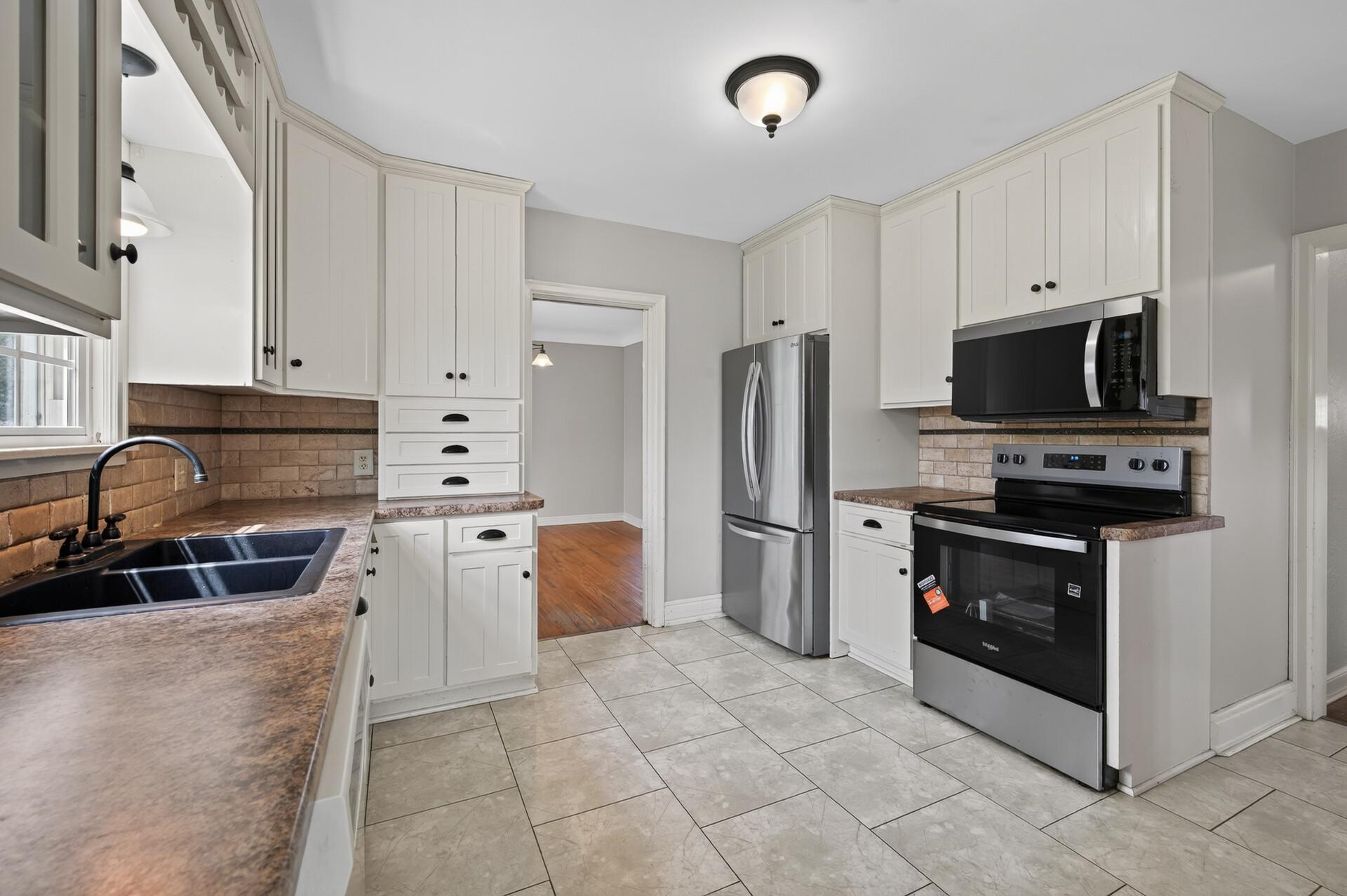 View of Residential at 760 Nebraska Avenue, Saint Paul MN 55106, Saint Paul (22 of 45) - Mike Wilen | Minnesota Team Real Estate