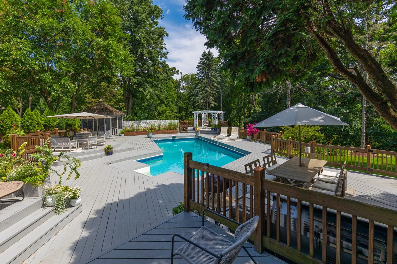 View of Residential at 3865 Hillcrest Road, Deephaven MN 55391, Deephaven (13 of 40) - Mike Wilen | Minnesota Team Real Estate