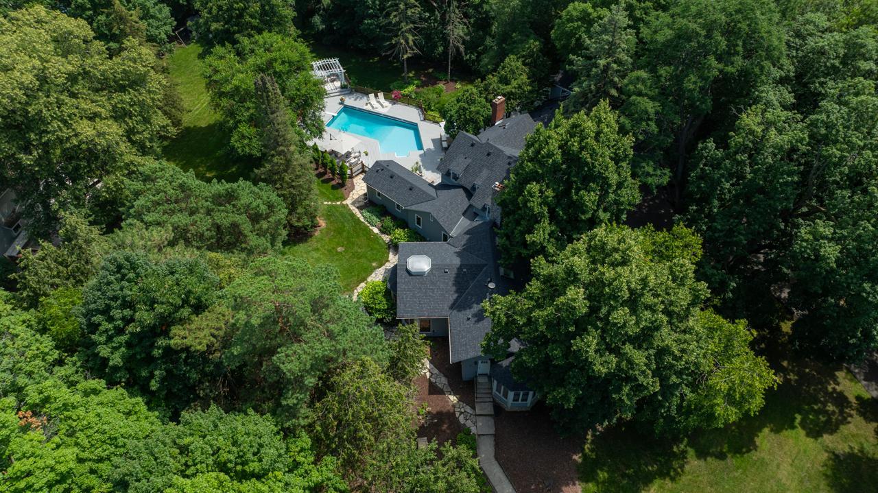 View of Residential at 3865 Hillcrest Road, Deephaven MN 55391, Deephaven (39 of 40) - Mike Wilen | Minnesota Team Real Estate