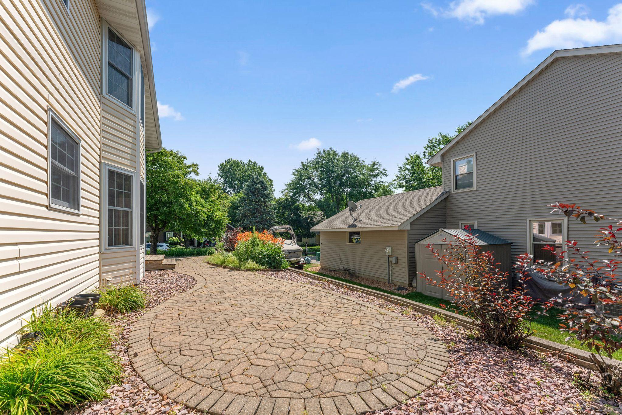 View of Residential at 8020 Hidden Court, Chanhassen MN 55317, Chanhassen (27 of 35) - Mike Wilen | Minnesota Team Real Estate