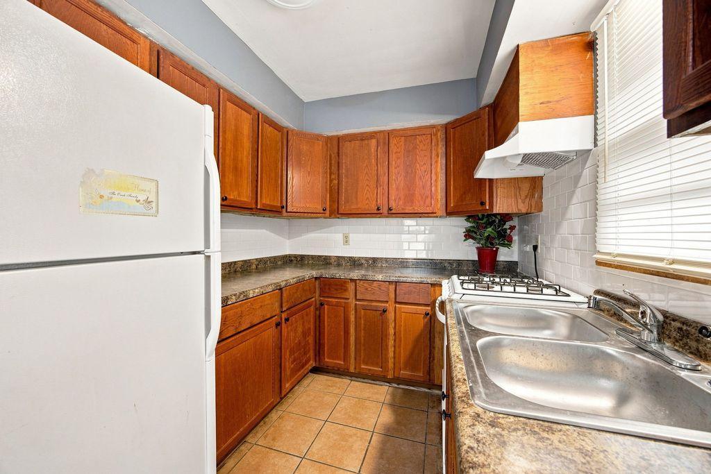 View of Residential at 2223 Cole Avenue, Minneapolis MN 55414, Minneapolis (17 of 29) - Mike Wilen | Minnesota Team Real Estate