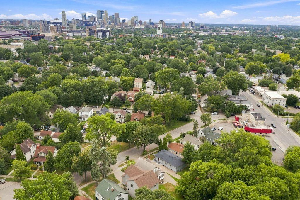 View of Residential at 2223 Cole Avenue, Minneapolis MN 55414, Minneapolis (28 of 29) - Mike Wilen | Minnesota Team Real Estate