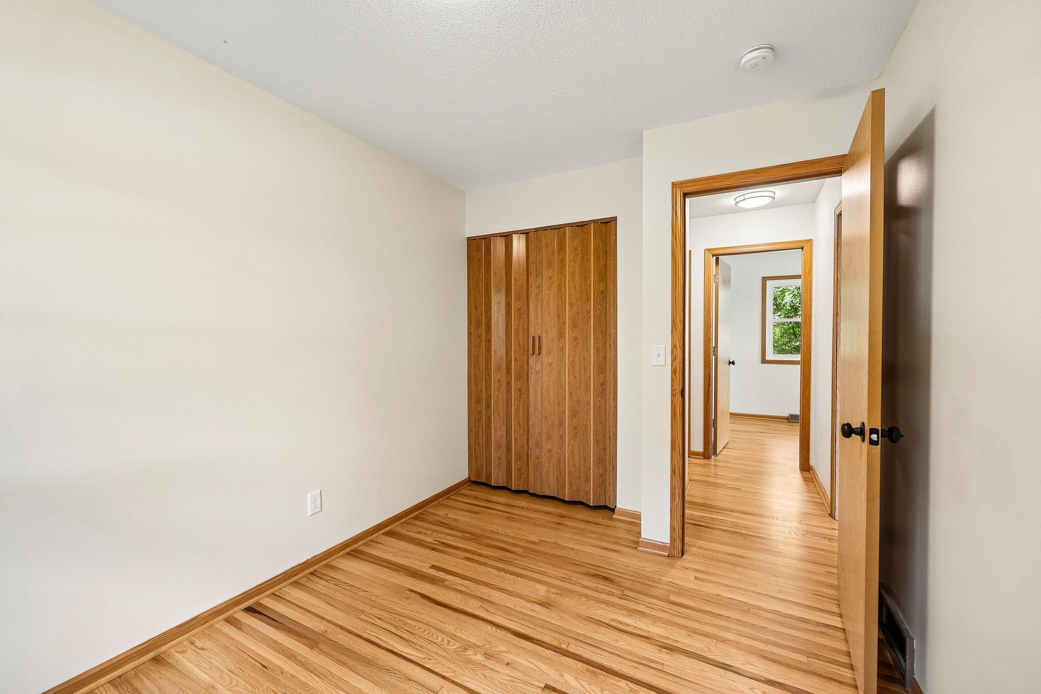 View of Residential at 1625 Flag Avenue, Golden Valley MN 55427, Golden Valley (13 of 33) - Mike Wilen | Minnesota Team Real Estate