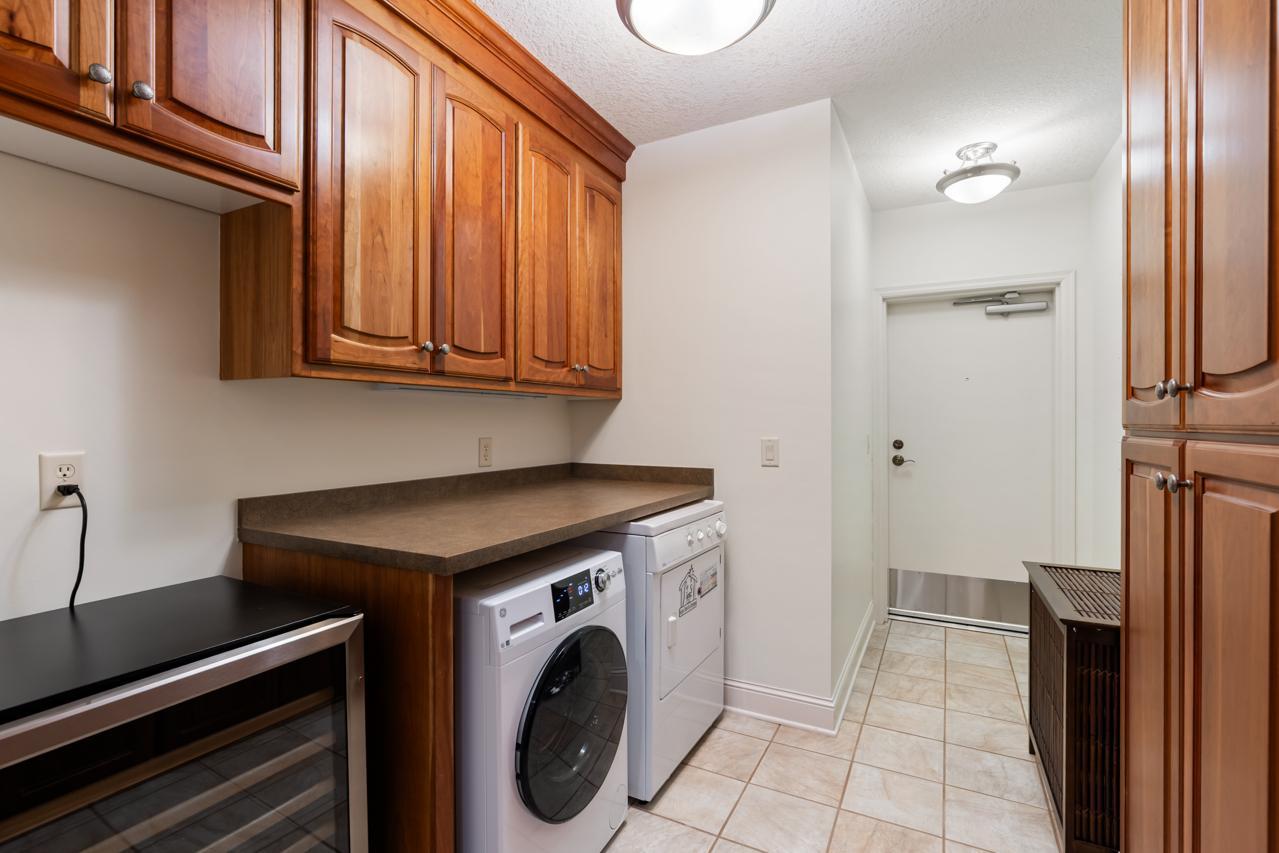 View of Residential at 21957 Minnetonka Boulevard #17, Excelsior MN 55331, Excelsior (14 of 26) - Mike Wilen | Minnesota Team Real Estate