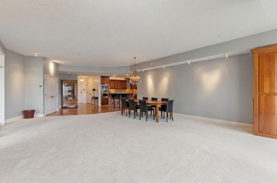 View of Residential at 21957 Minnetonka Boulevard #17, Excelsior MN 55331, Excelsior (8 of 26) - Mike Wilen | Minnesota Team Real Estate