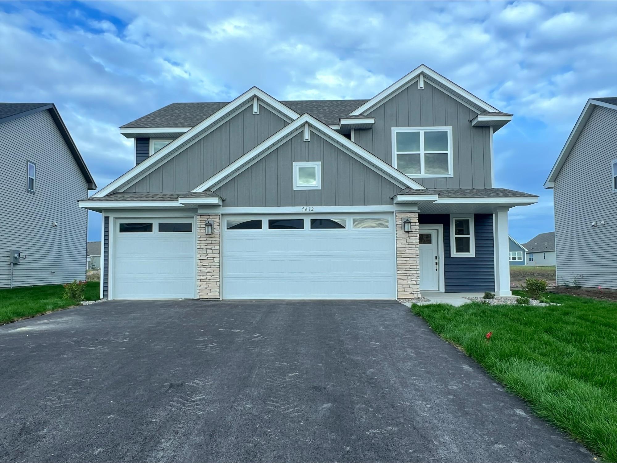View of Single Family at 7632 Lotus Lane, Lino Lakes - Mike Wilen | Minnesota Team Real Estate