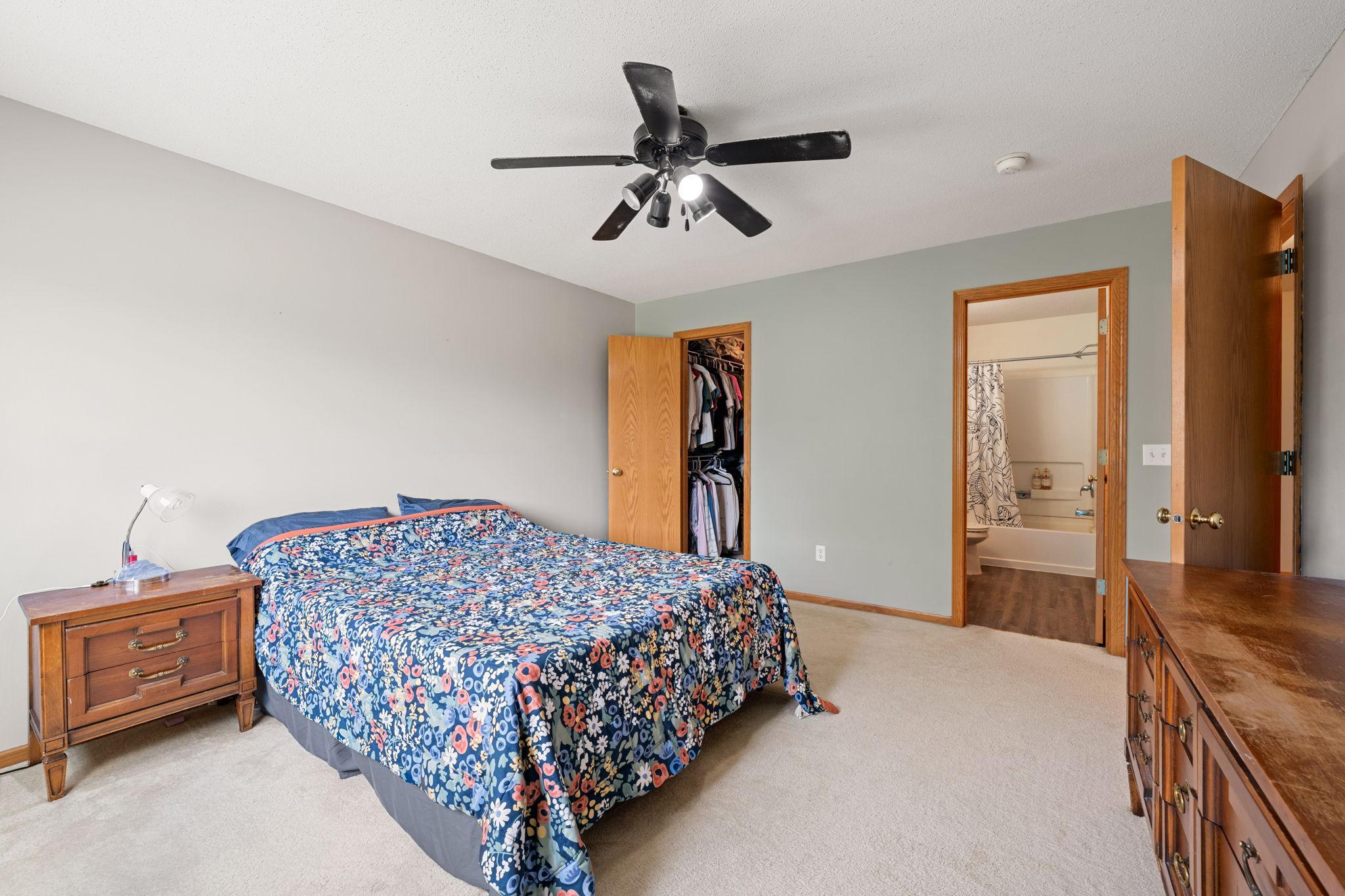 View of Residential at 1229 Highpoint Curve, Shakopee MN 55379, Shakopee (16 of 26) - Mike Wilen | Minnesota Team Real Estate