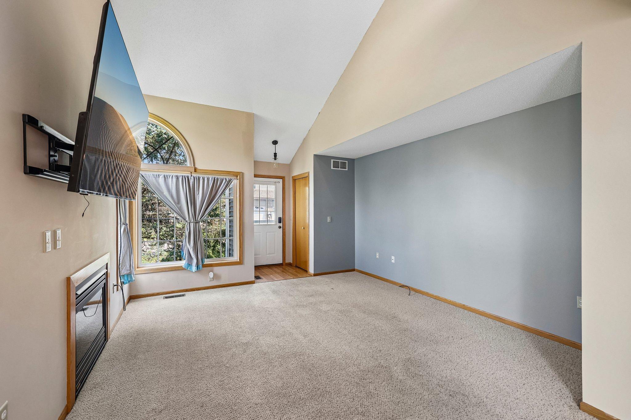 View of Residential at 214 11th Avenue, Princeton MN 55371, Princeton (8 of 41) - Mike Wilen | Minnesota Team Real Estate