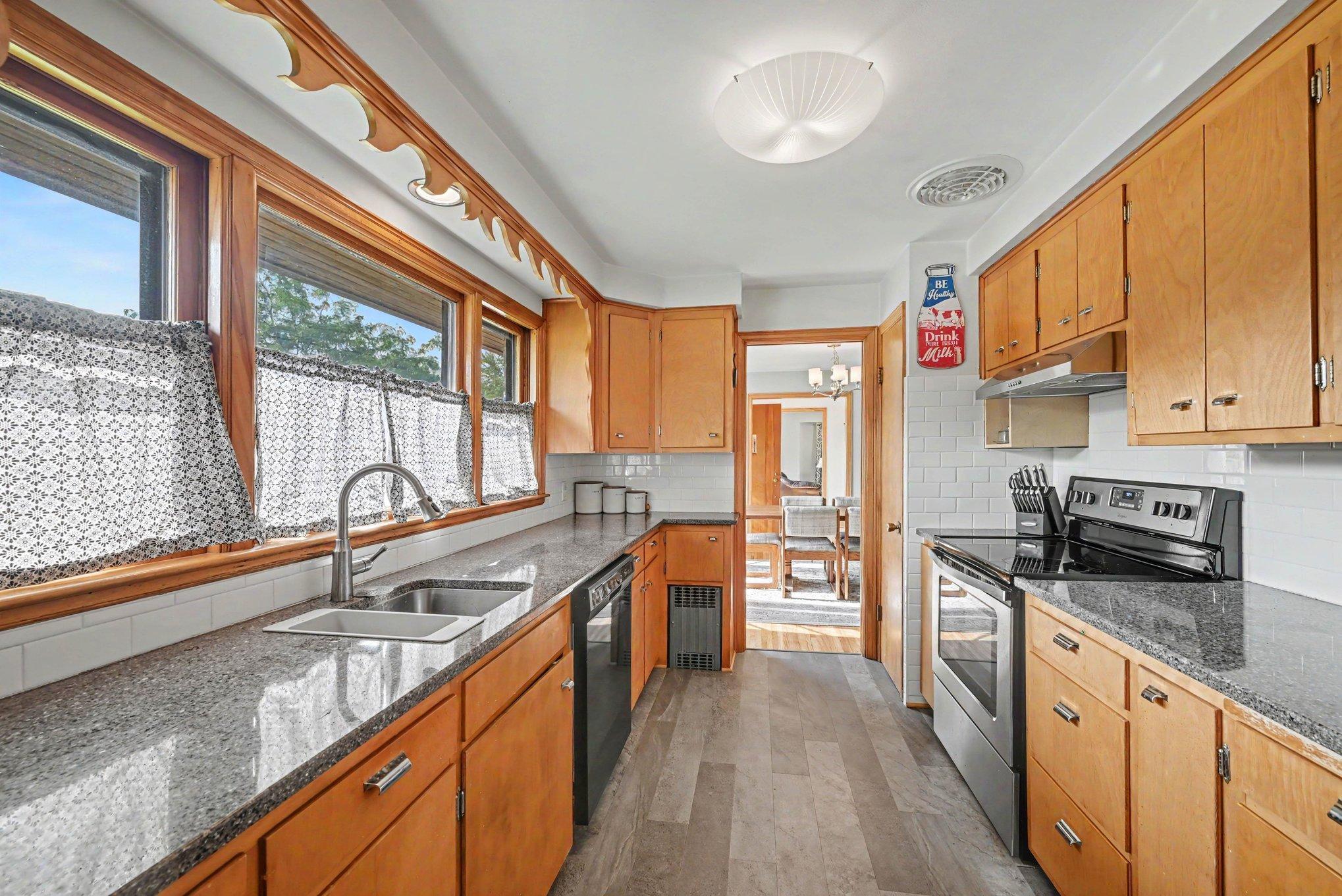 View of Residential at 300 5th Street, Montgomery MN 56069, Montgomery (3 of 22) - Mike Wilen | Minnesota Team Real Estate
