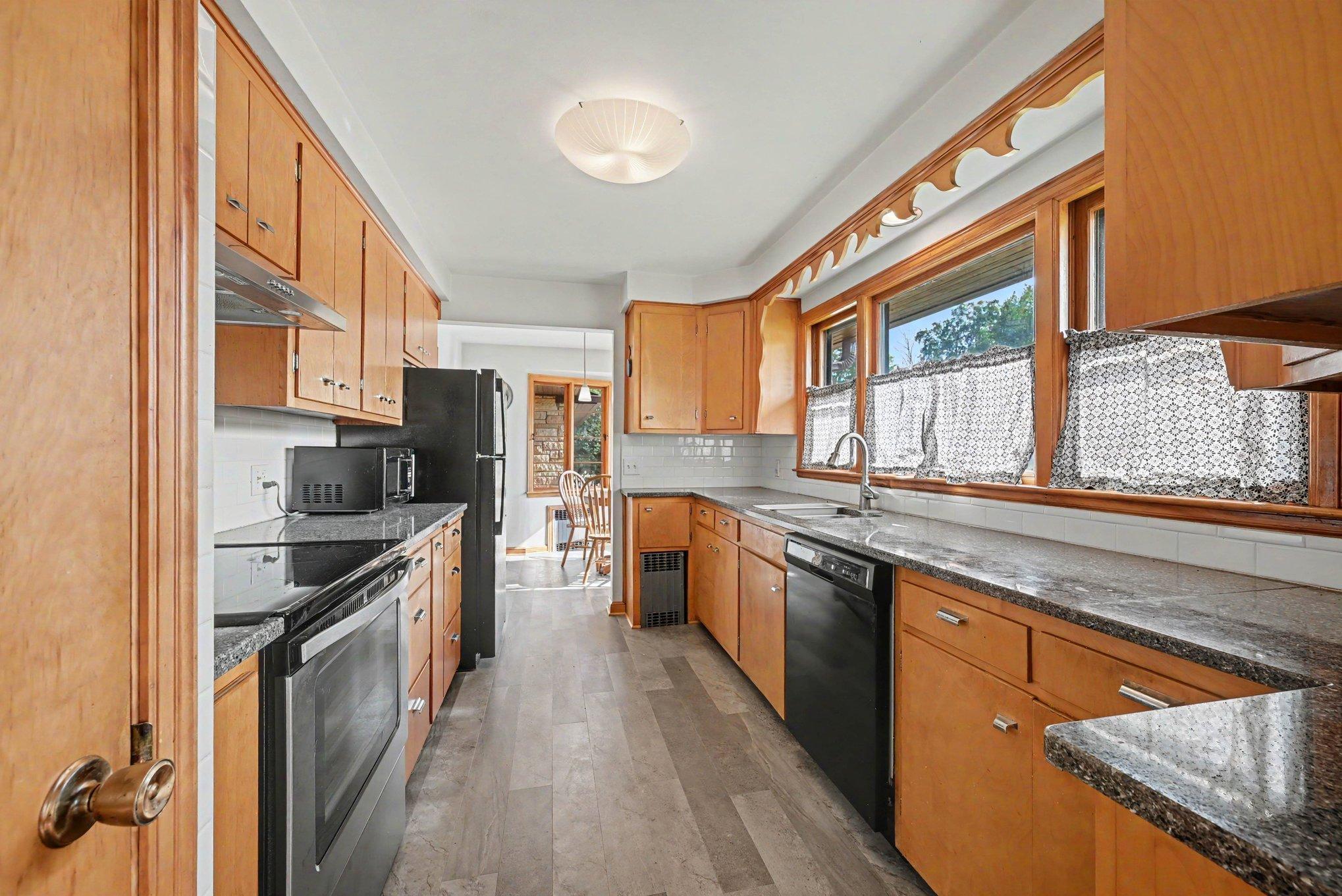View of Residential at 300 5th Street, Montgomery MN 56069, Montgomery (8 of 22) - Mike Wilen | Minnesota Team Real Estate