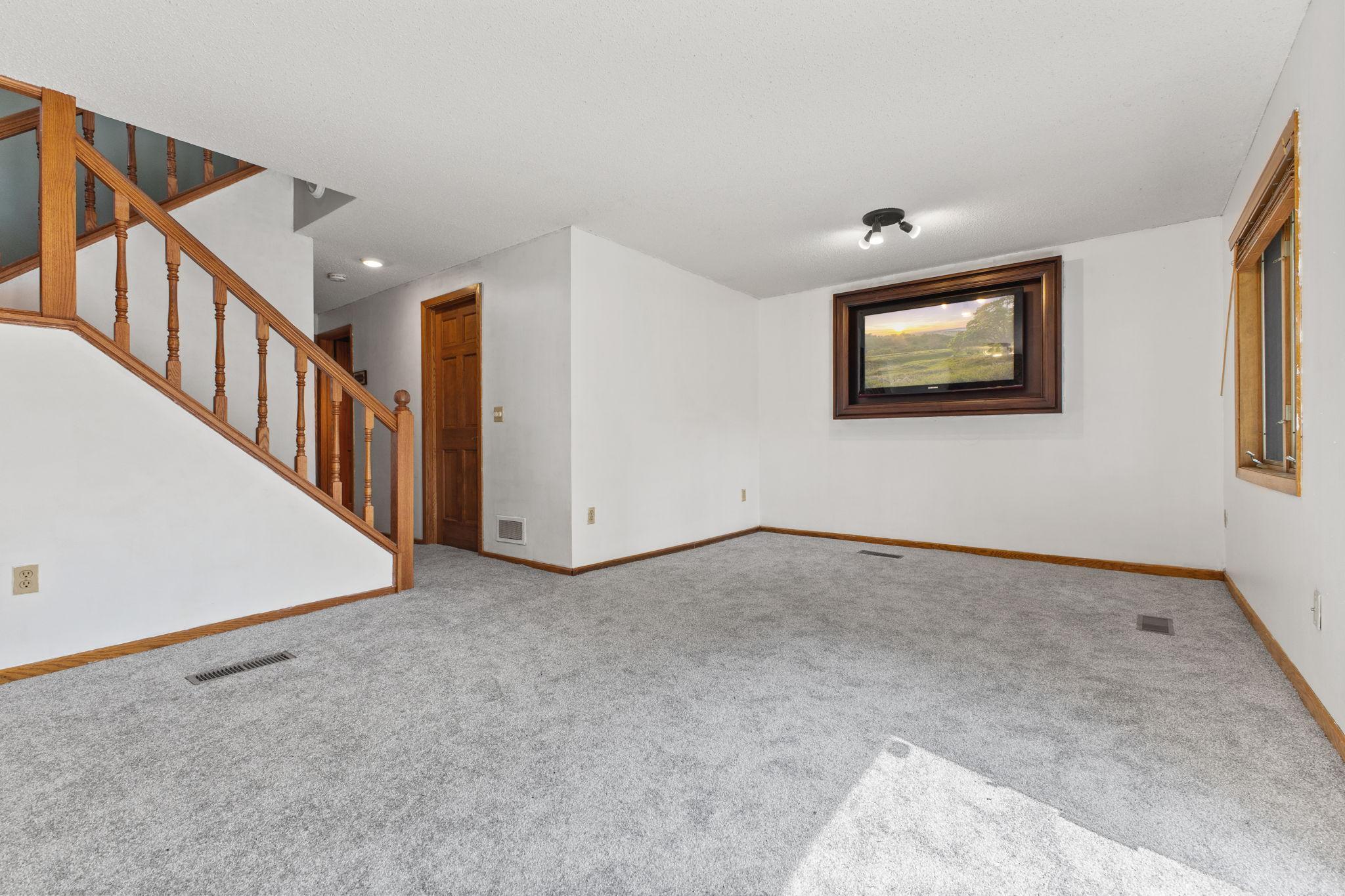 View of Residential at 5662 Royal Oaks Drive, Shoreview MN 55126, Shoreview (23 of 32) - Mike Wilen | Minnesota Team Real Estate