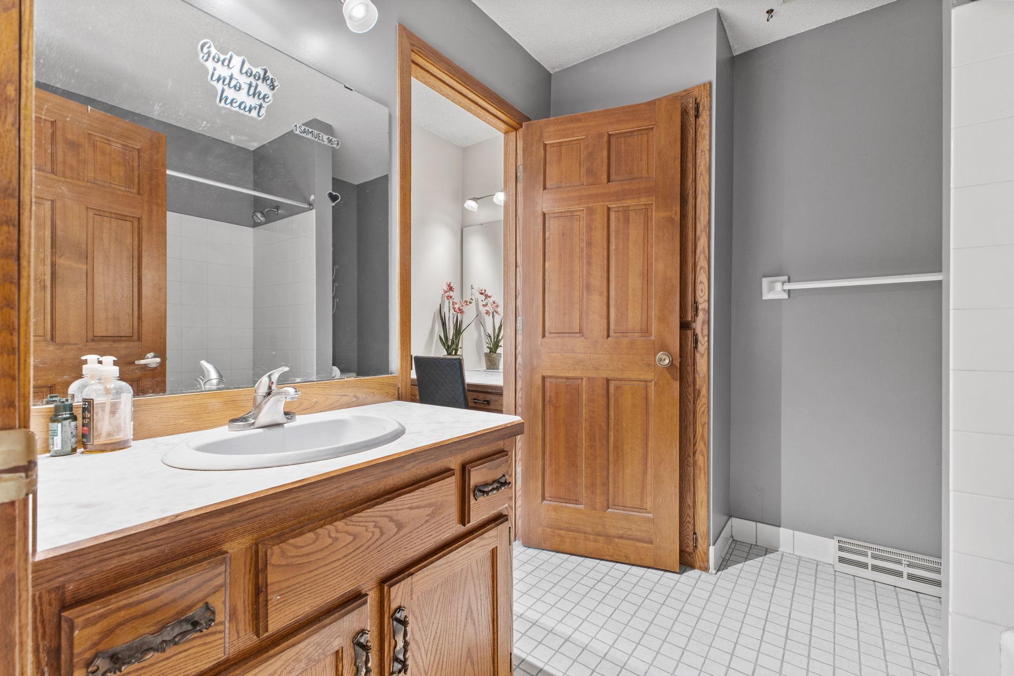 View of Residential at 5662 Royal Oaks Drive, Shoreview MN 55126, Shoreview (18 of 32) - Mike Wilen | Minnesota Team Real Estate