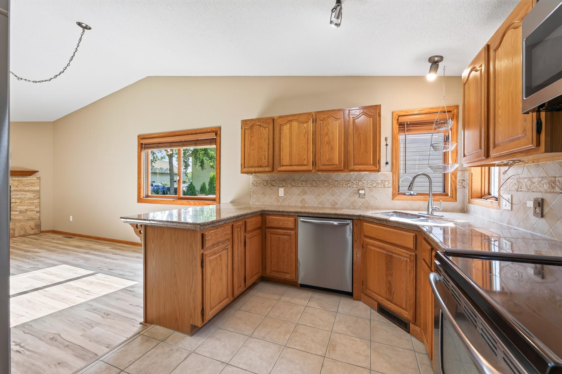 View of Residential at 1819 9th Avenue, Forest Lake MN 55025, Forest Lake (8 of 45) - Mike Wilen | Minnesota Team Real Estate
