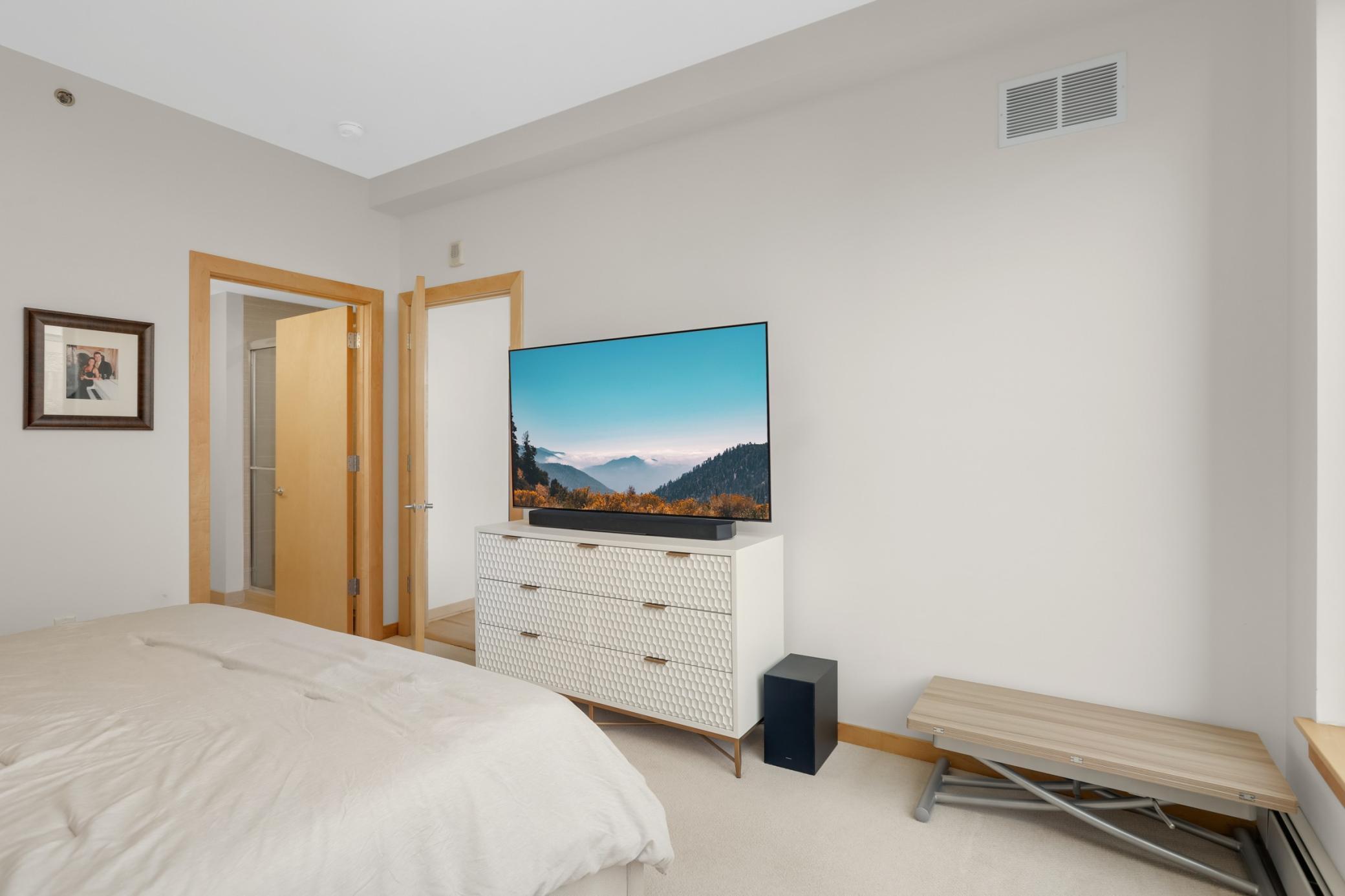 View of Residential at 740 Portland Avenue #808, Minneapolis MN 55415, Minneapolis (20 of 44) - Mike Wilen | Minnesota Team Real Estate