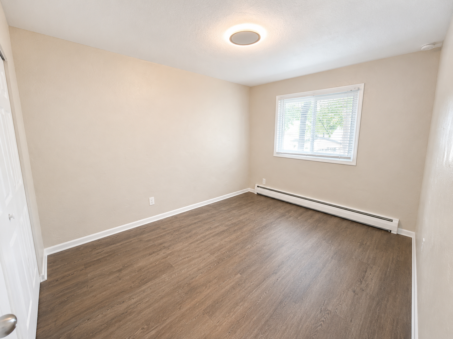 View of Commercial Sale at 748 Tatum Street, Saint Paul MN 55104, Saint Paul (8 of 14) - Mike Wilen | Minnesota Team Real Estate
