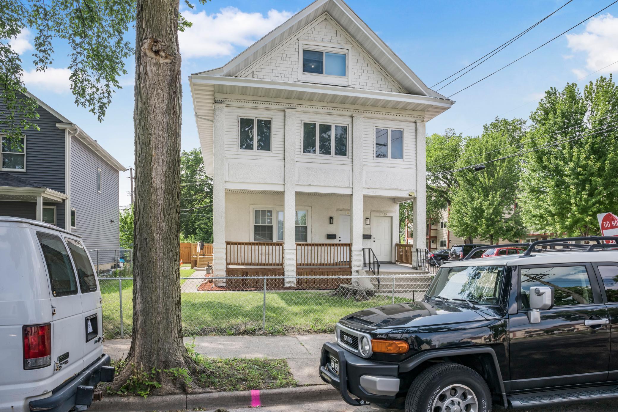 View of Residential Income at 1237 Knox Avenue, Minneapolis MN 55411, Minneapolis (2 of 26) - Mike Wilen | Minnesota Team Real Estate