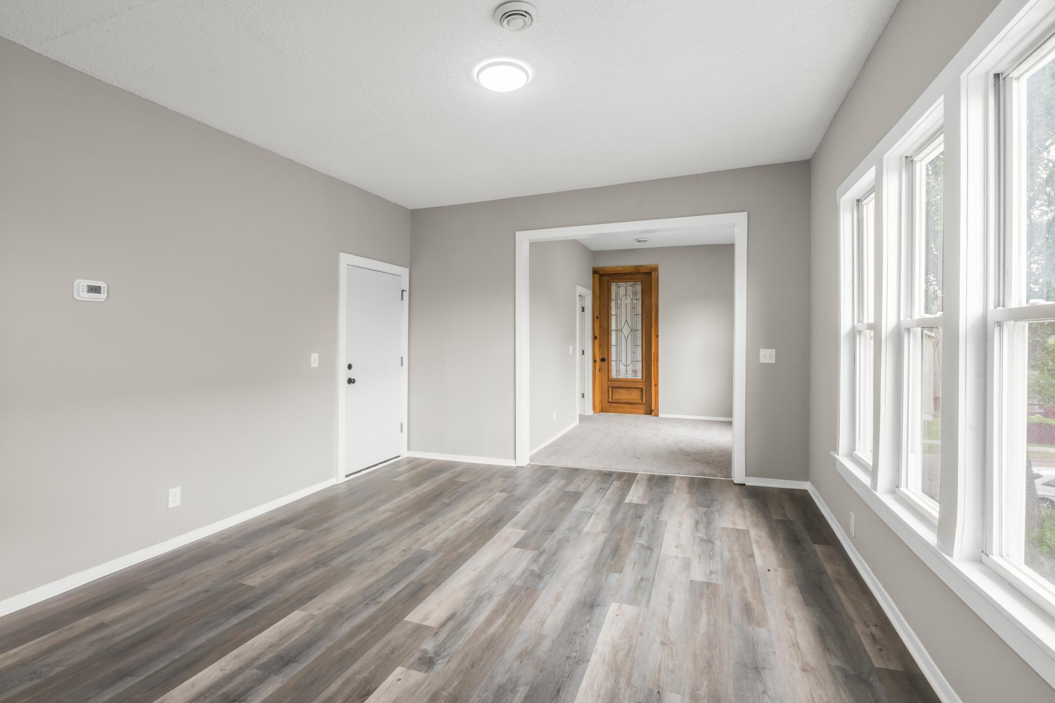 View of Residential Income at 1237 Knox Avenue, Minneapolis MN 55411, Minneapolis (9 of 26) - Mike Wilen | Minnesota Team Real Estate