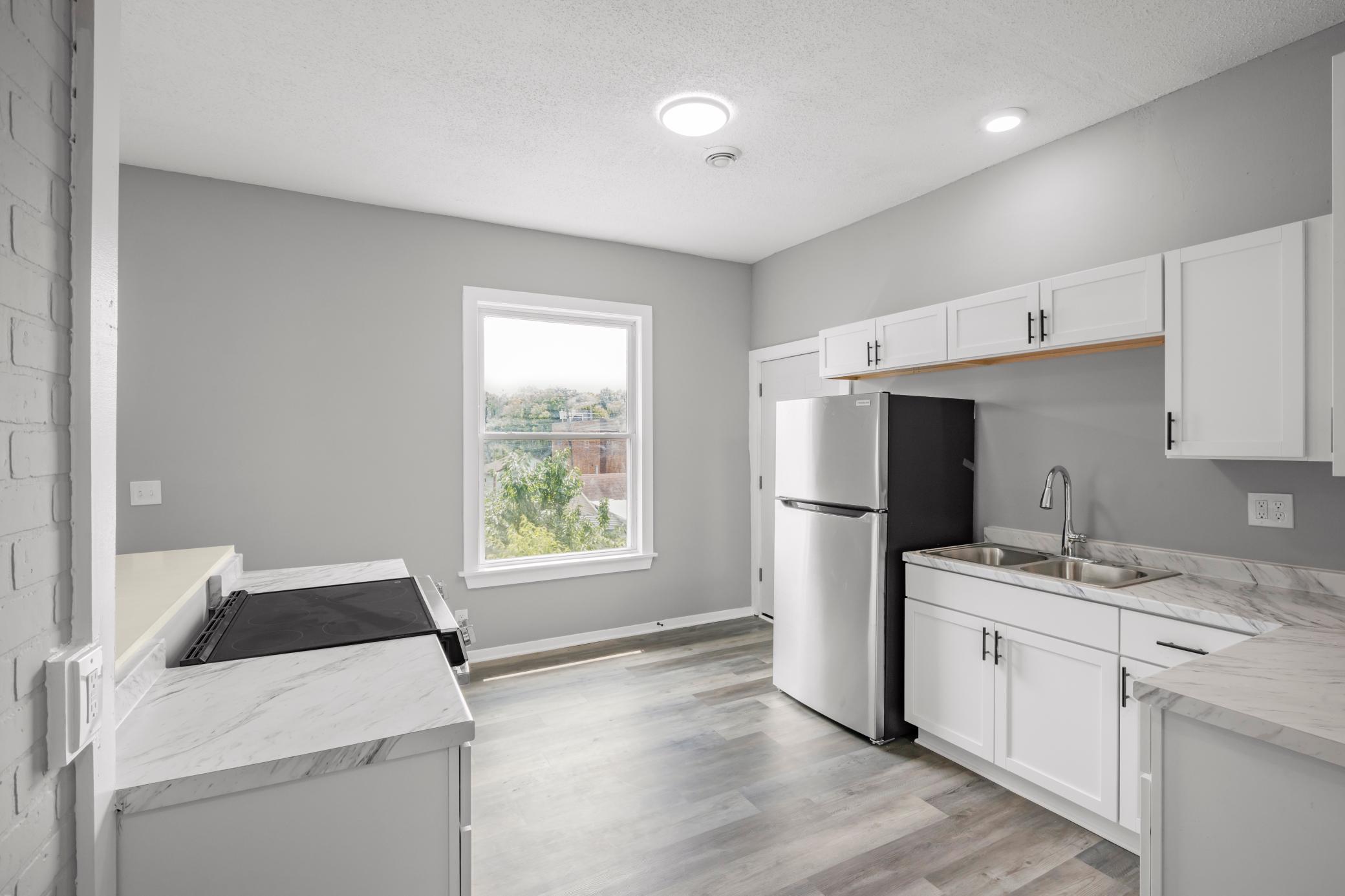 View of Residential Income at 1237 Knox Avenue, Minneapolis MN 55411, Minneapolis (7 of 26) - Mike Wilen | Minnesota Team Real Estate
