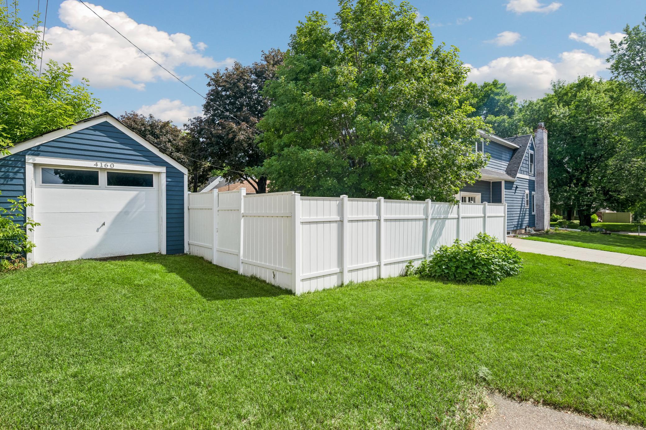 View of Residential at 4160 Utica Avenue, Saint Louis Park MN 55416, Saint Louis Park (30 of 31) - Mike Wilen | Minnesota Team Real Estate