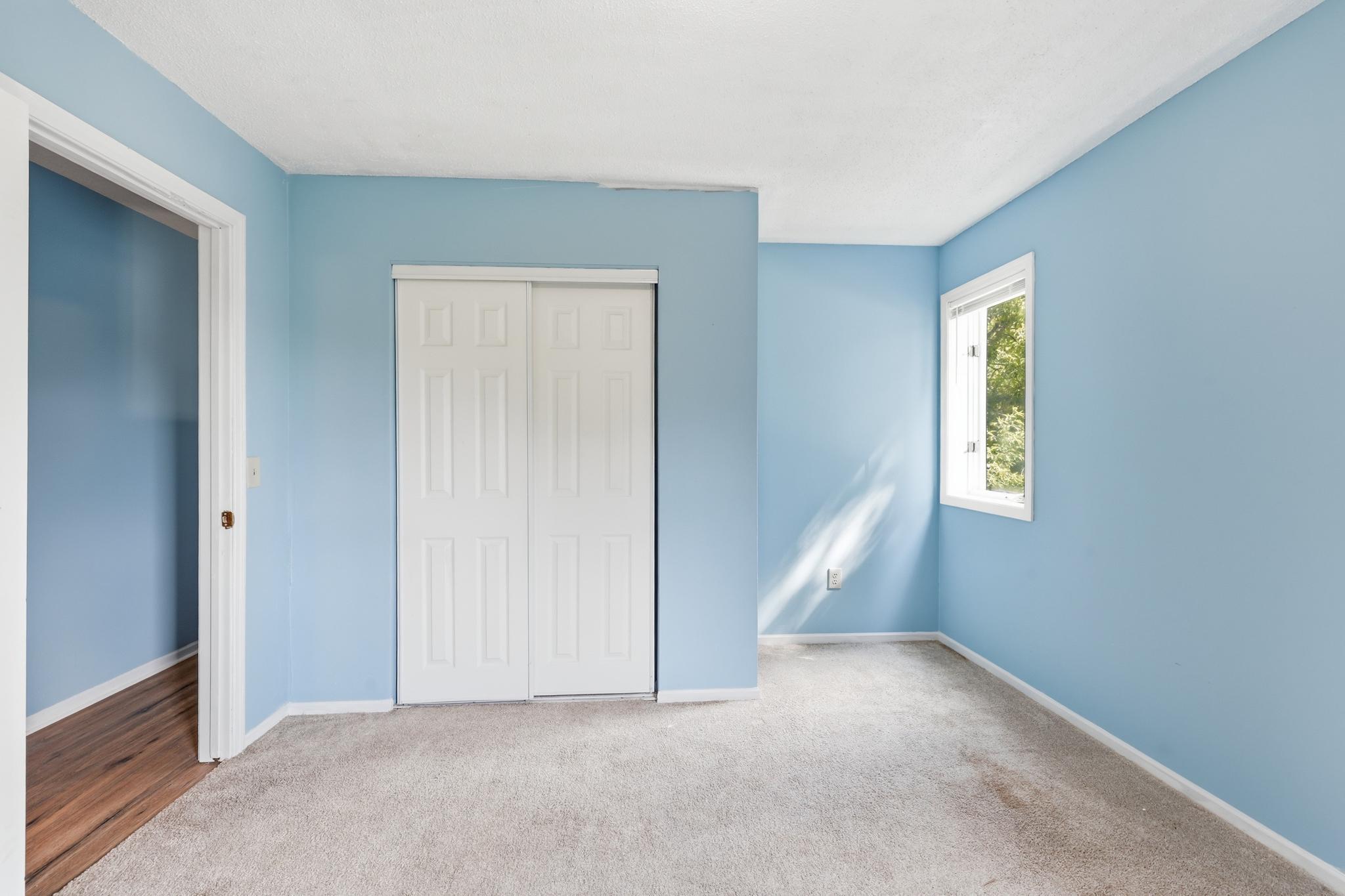 View of Residential at 2613 Emerson Avenue, Minneapolis MN 55411, Minneapolis (24 of 26) - Mike Wilen | Minnesota Team Real Estate