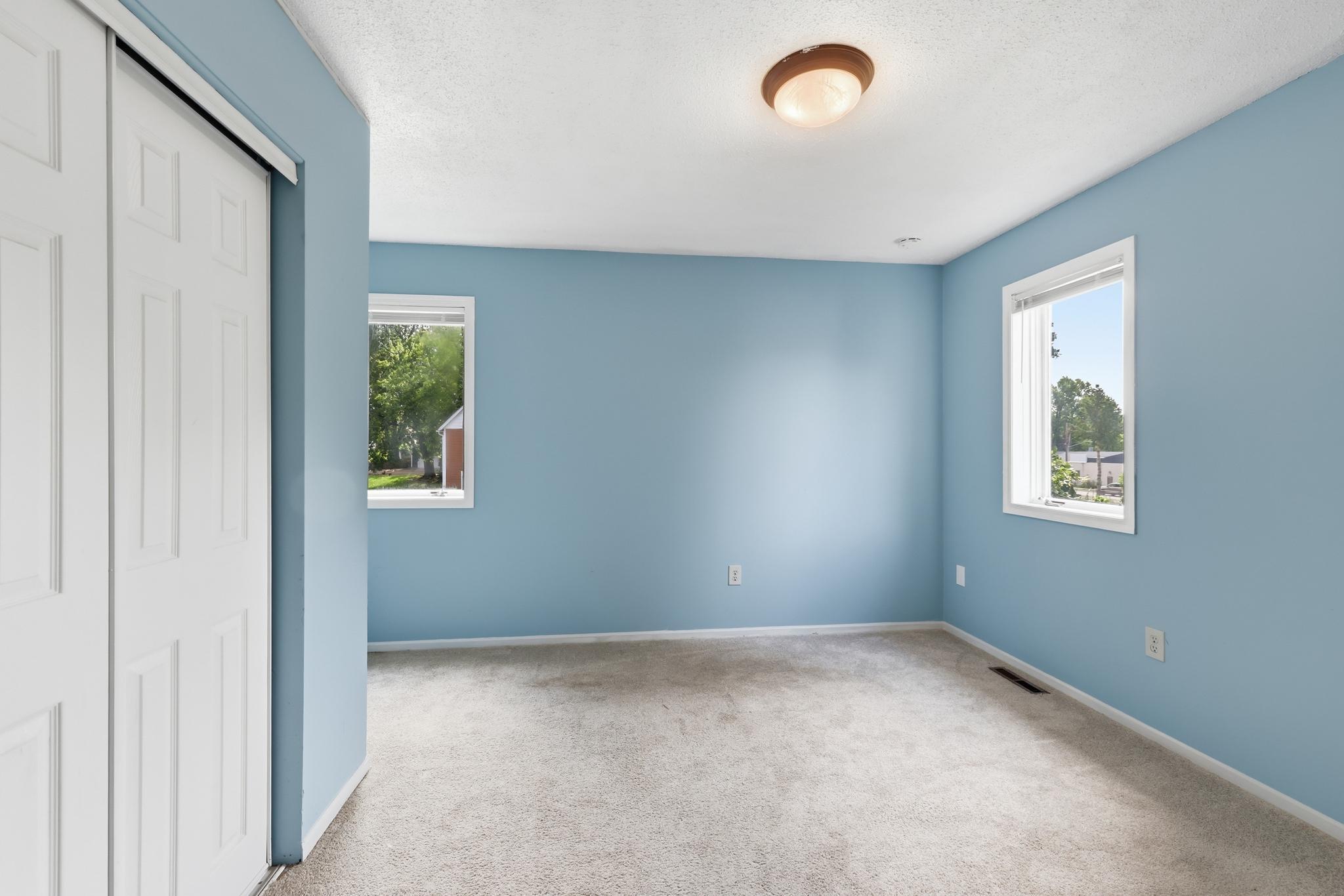 View of Residential at 2613 Emerson Avenue, Minneapolis MN 55411, Minneapolis (23 of 26) - Mike Wilen | Minnesota Team Real Estate