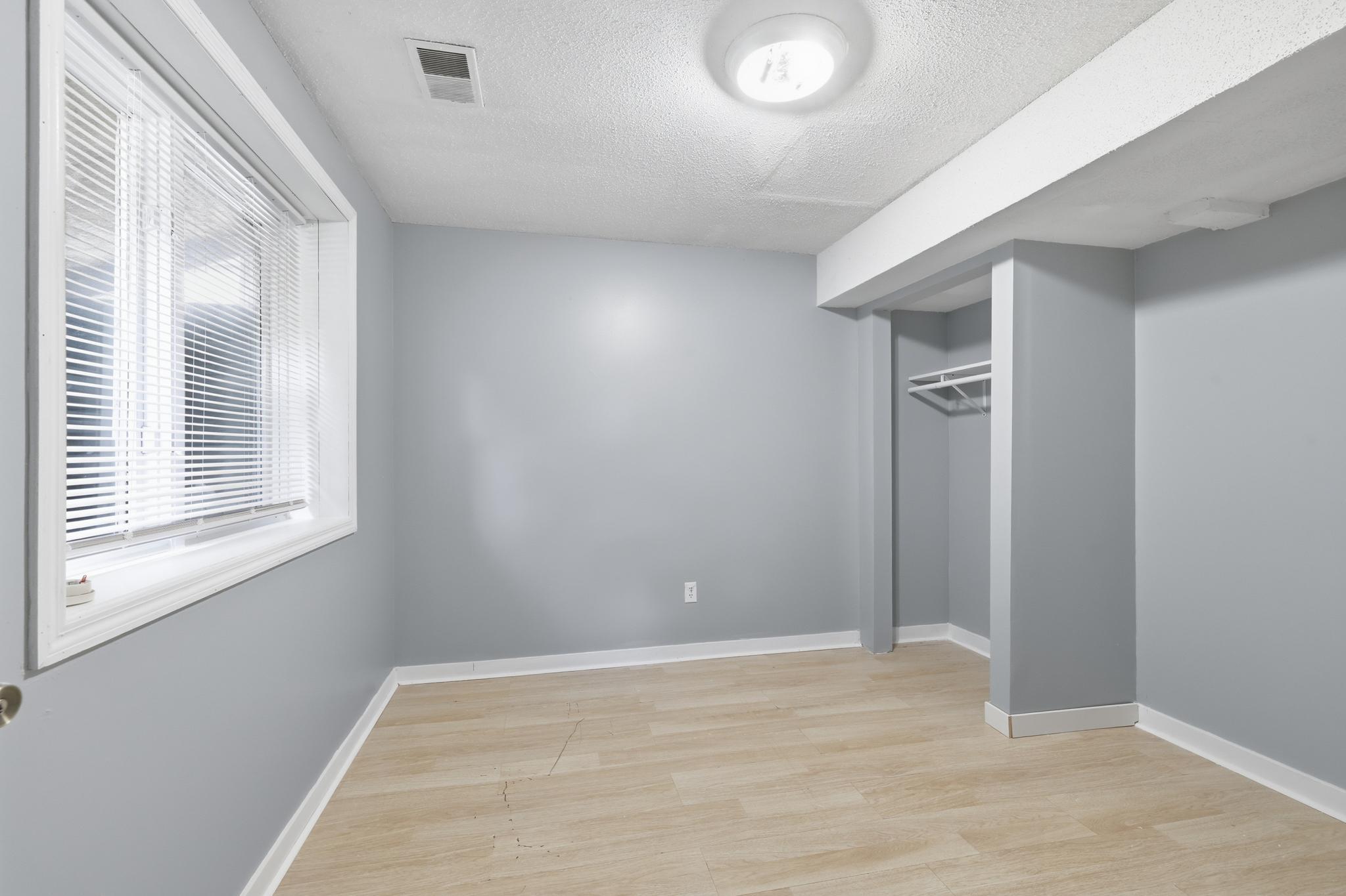 View of Residential at 2613 Emerson Avenue, Minneapolis MN 55411, Minneapolis (15 of 26) - Mike Wilen | Minnesota Team Real Estate