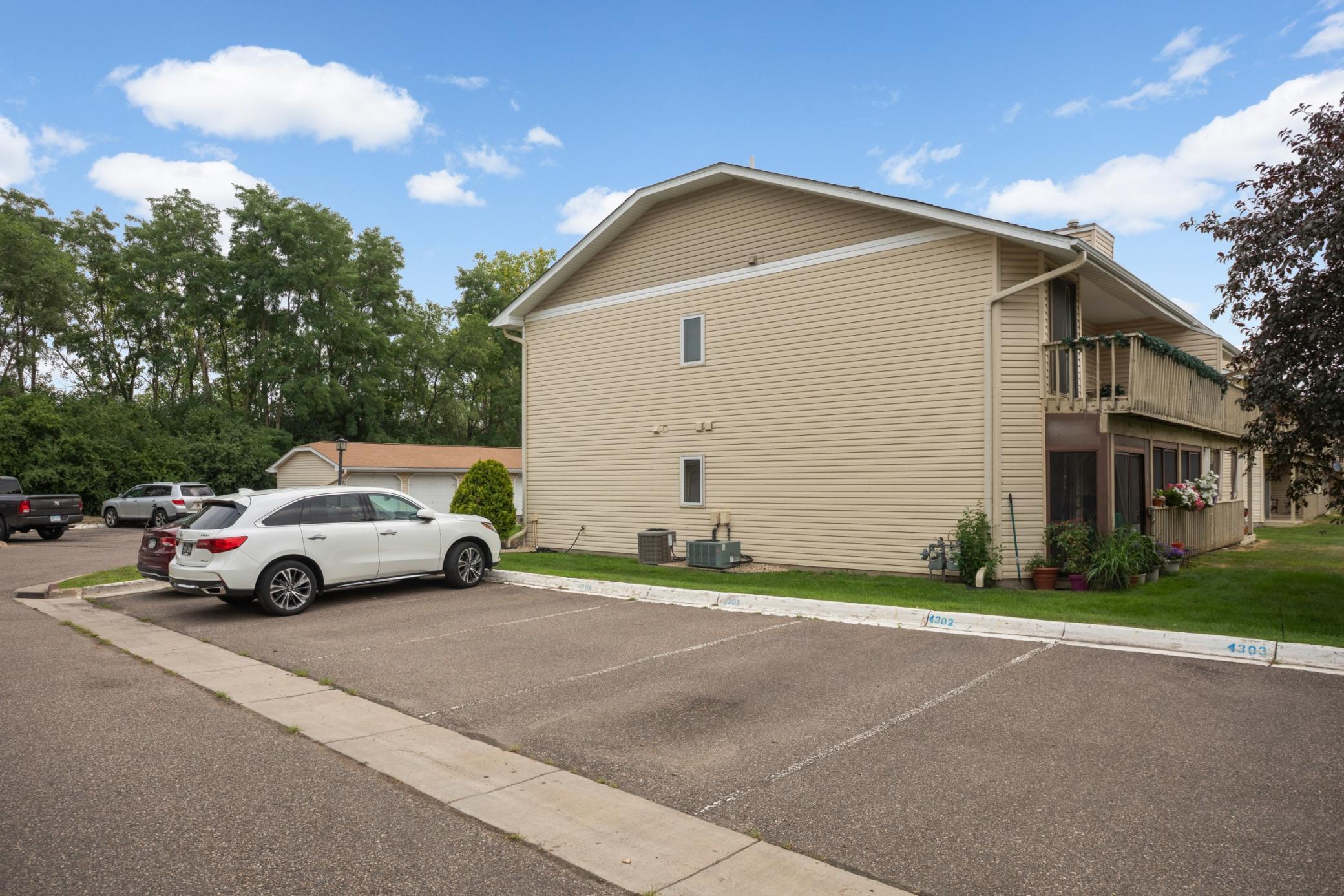 View of Residential at 3345 Nevada Avenue #4503, Crystal MN 55427, Crystal (20 of 25) - Mike Wilen | Minnesota Team Real Estate